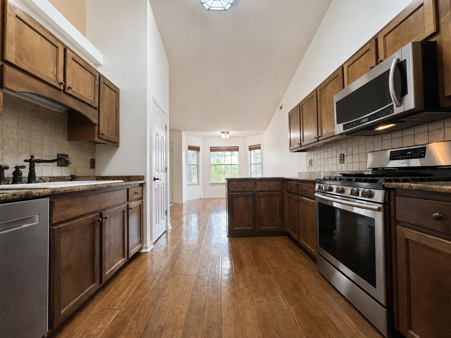 SILVER OAKS PH 2 - Residential