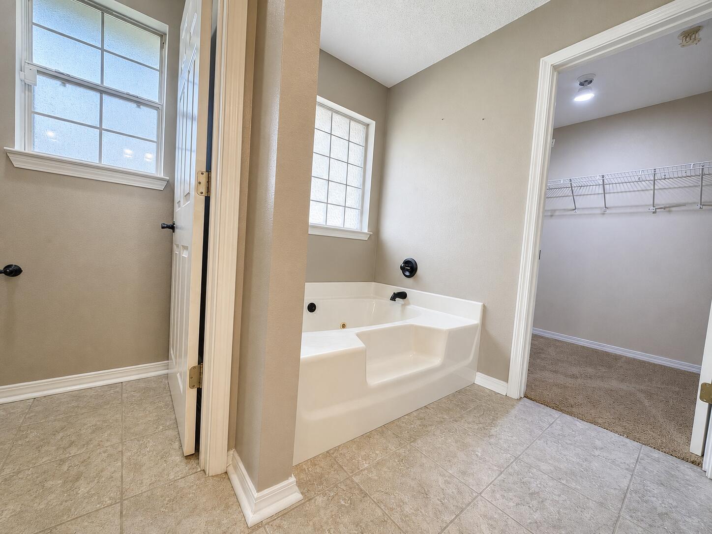 SILVER OAKS PH 2 - Residential