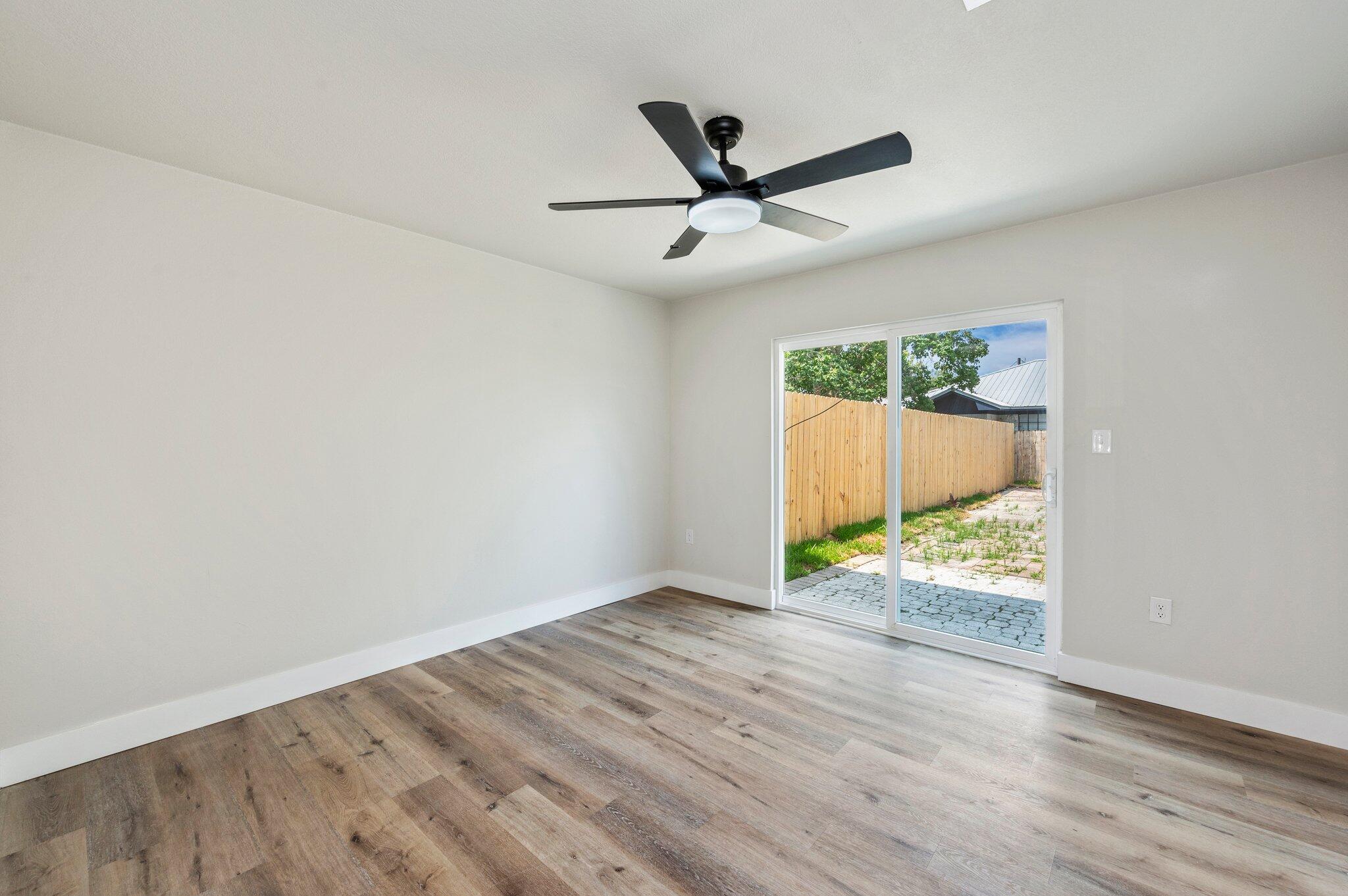 SKEETER RE/SUB LOT 10 - Residential