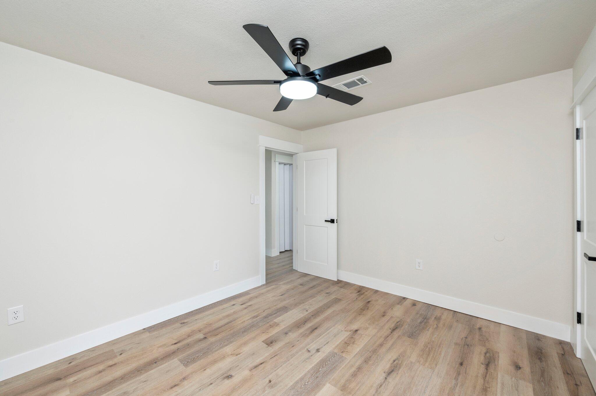 SKEETER RE/SUB LOT 10 - Residential