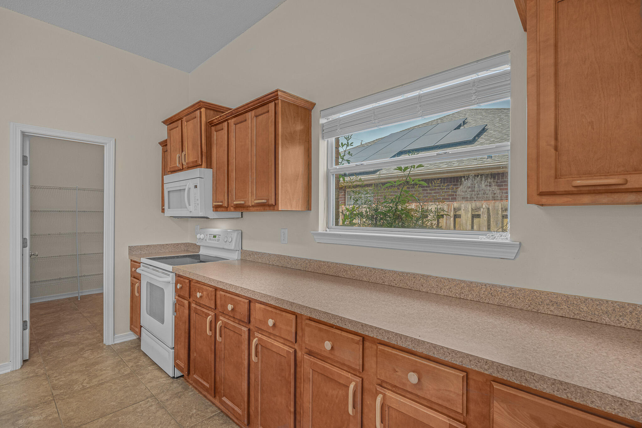 SKY RIDGE ESTATES 1ST ADD - Residential