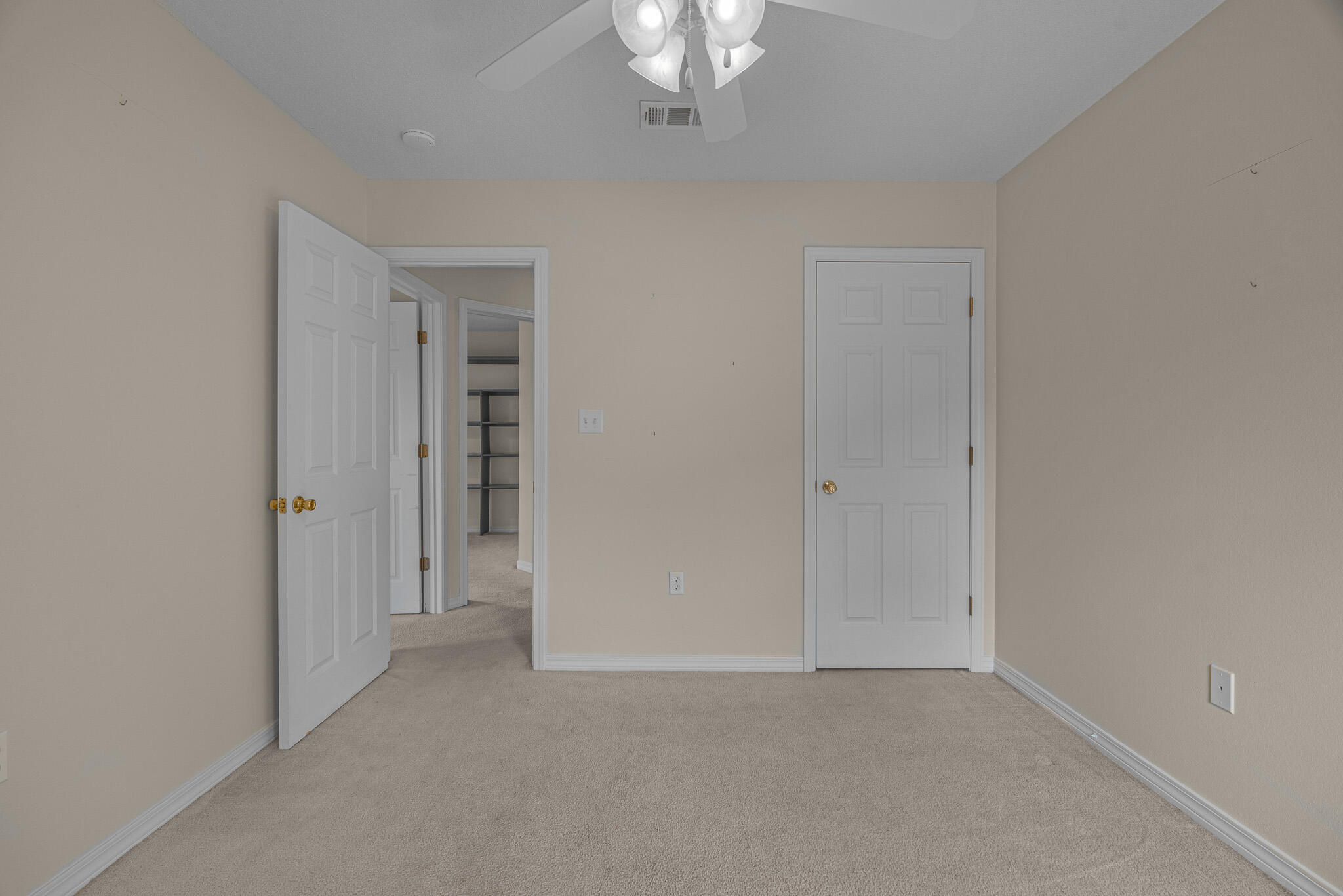 SKY RIDGE ESTATES 1ST ADD - Residential