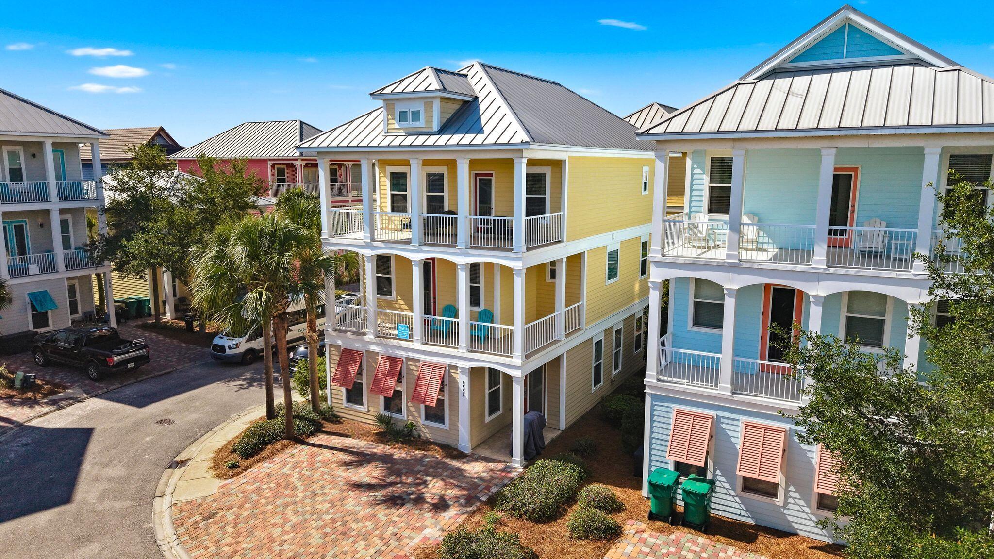 VILLAGES OF CRYSTAL BEACH - Residential