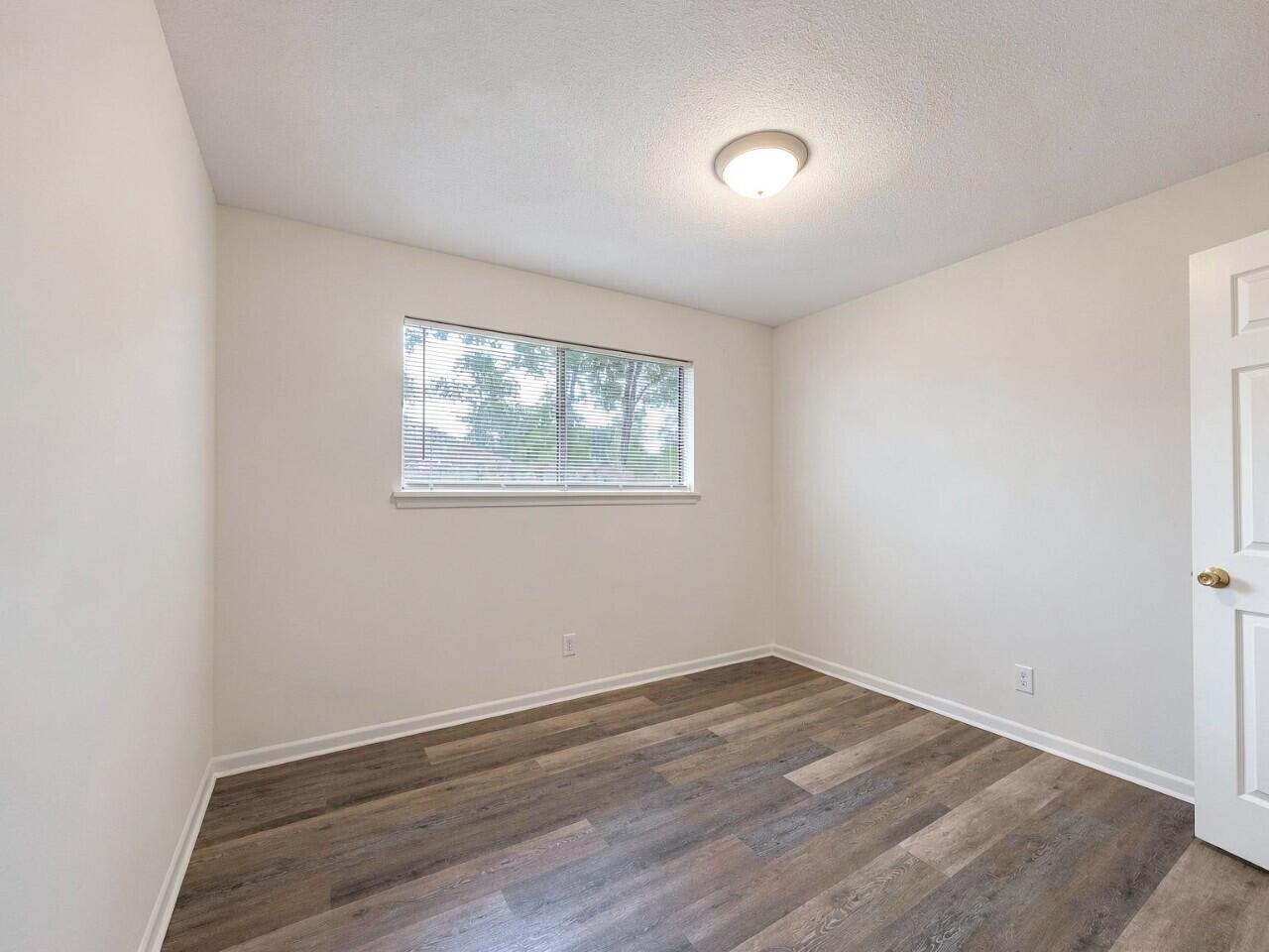 SUNSET STRIP - Residential Lease