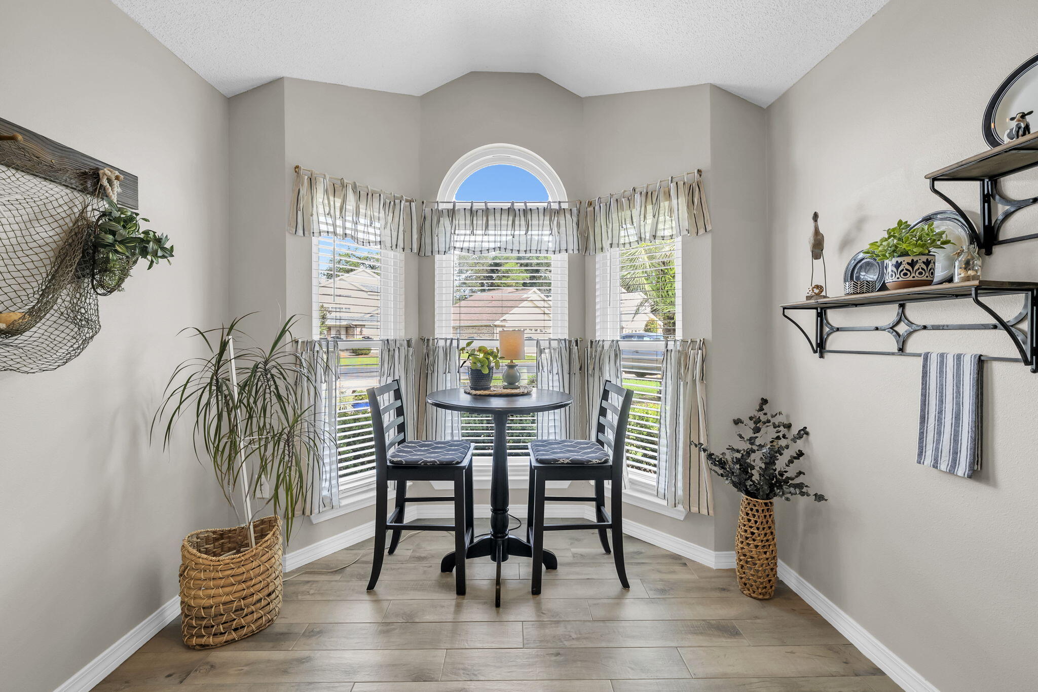 MAGNOLIA FOREST S/D PH 2 - Residential