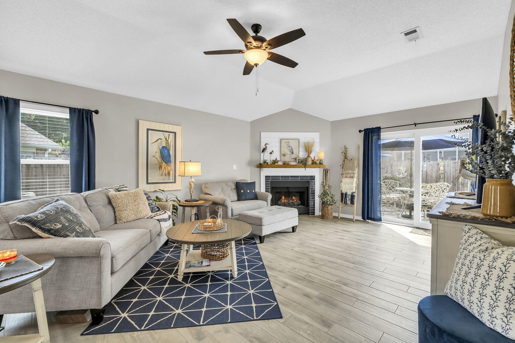 MAGNOLIA FOREST S/D PH 2 - Residential
