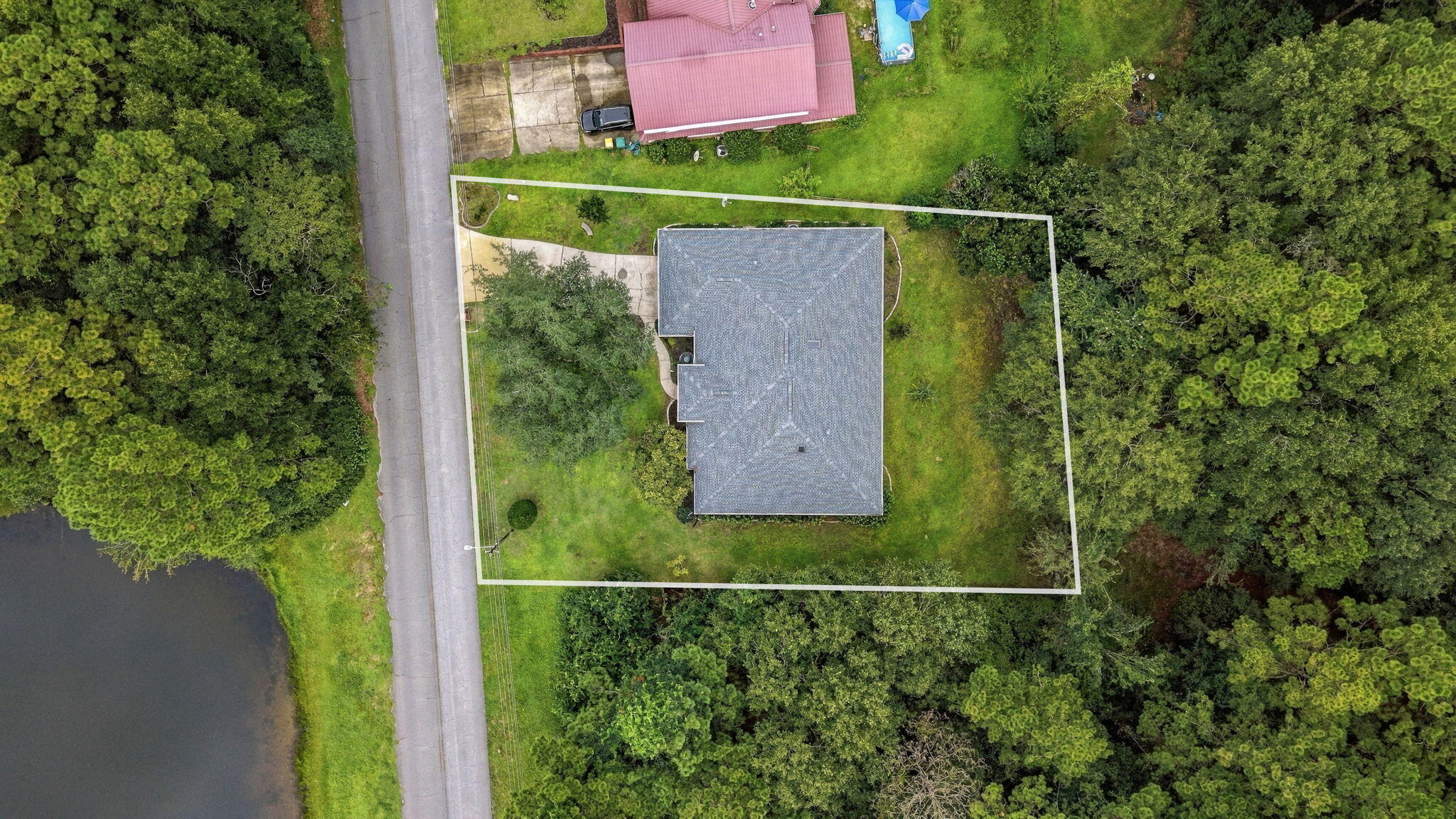 LAKESIDE EAST AMENDED LOT 42 BLK C - Residential