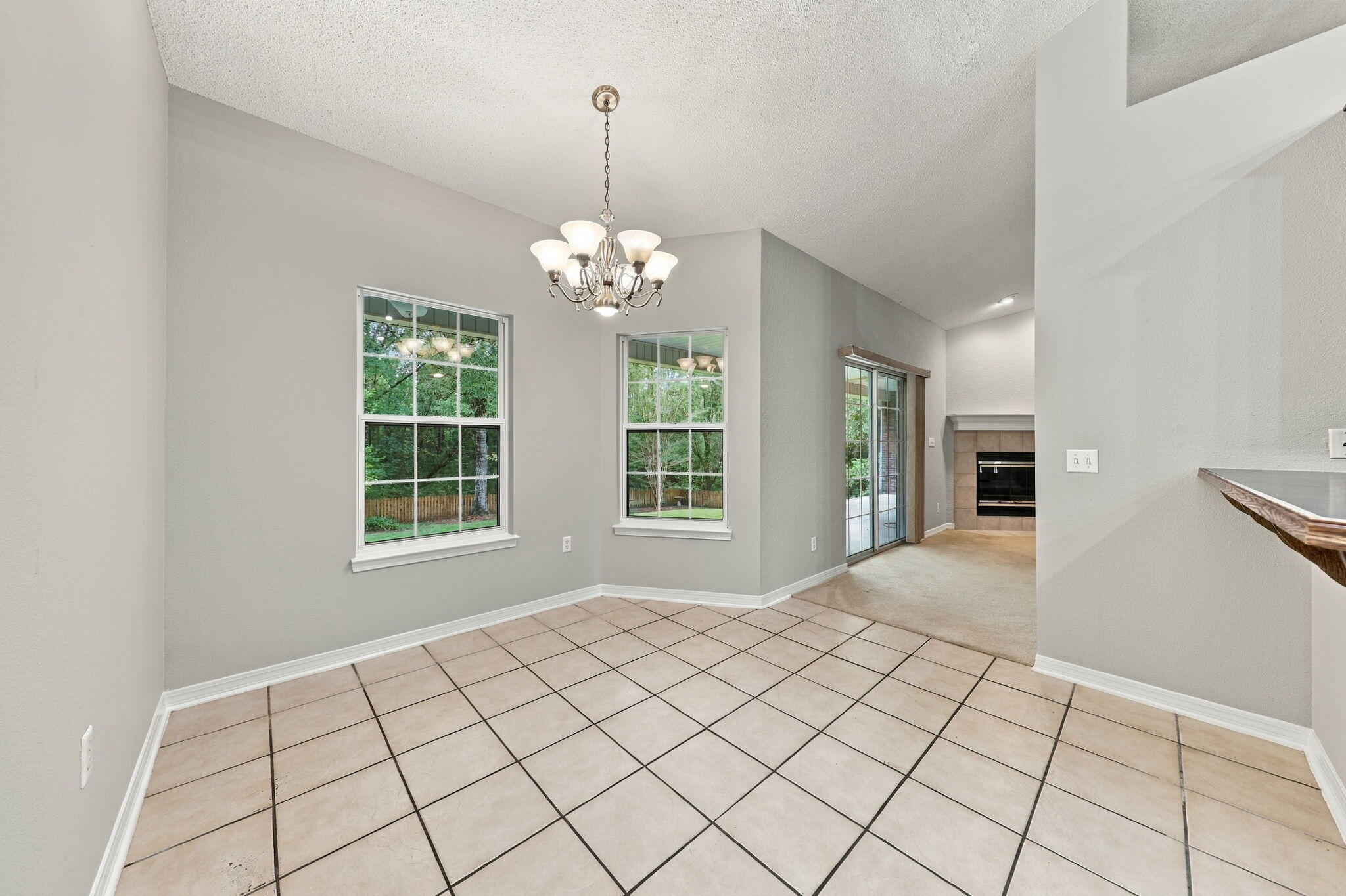 LAKESIDE EAST AMENDED LOT 42 BLK C - Residential