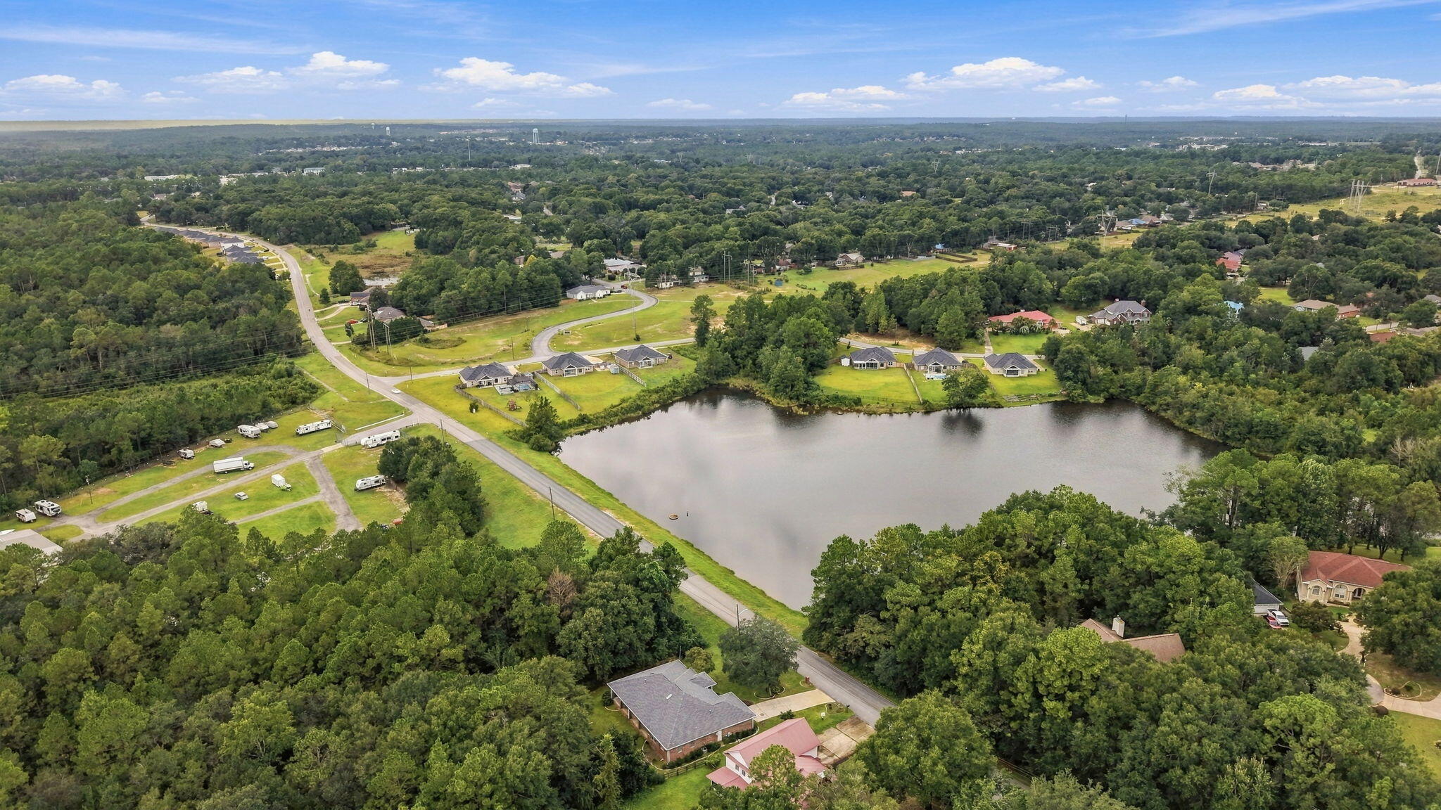 LAKESIDE EAST AMENDED LOT 42 BLK C - Residential