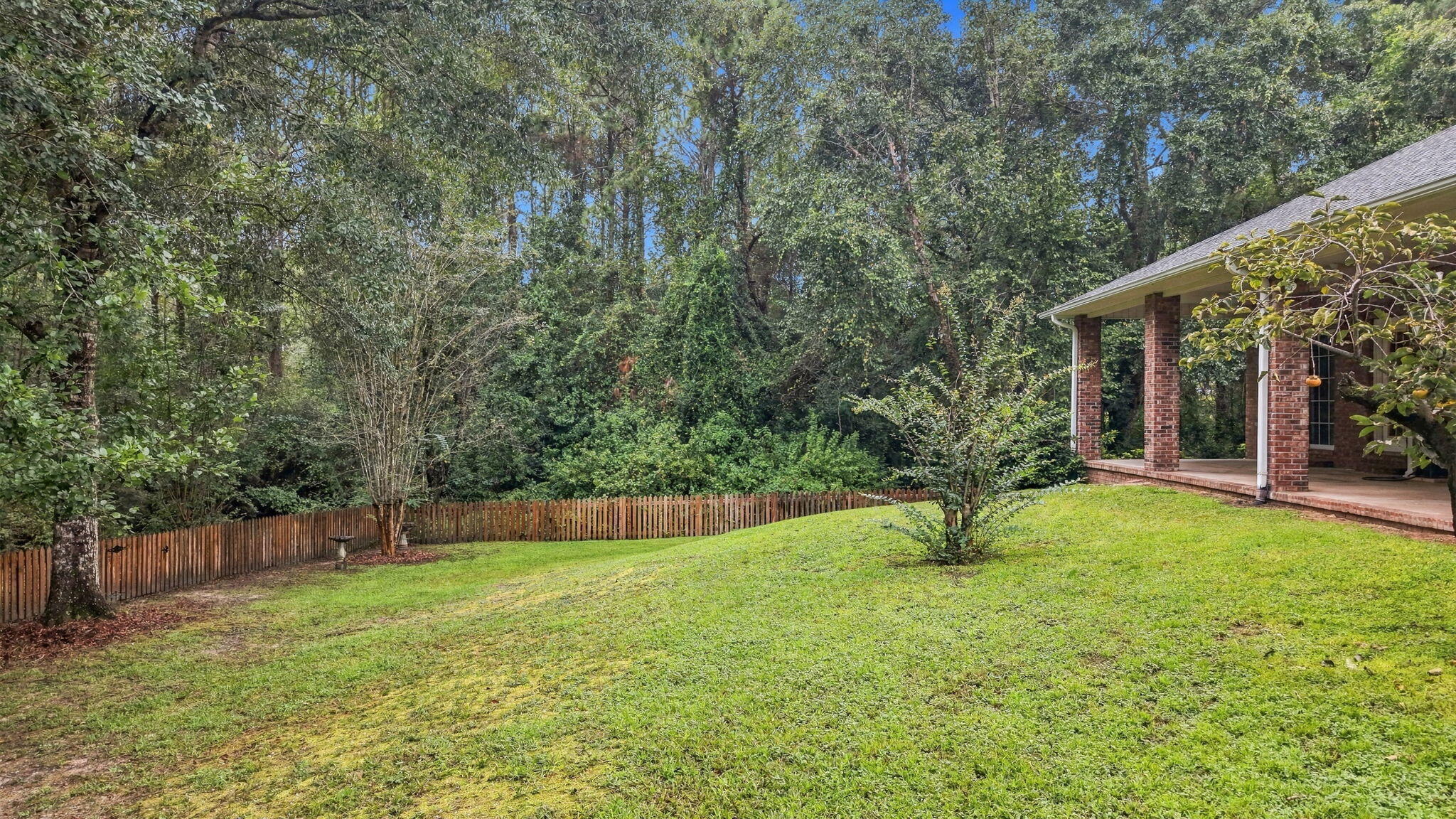 LAKESIDE EAST AMENDED LOT 42 BLK C - Residential