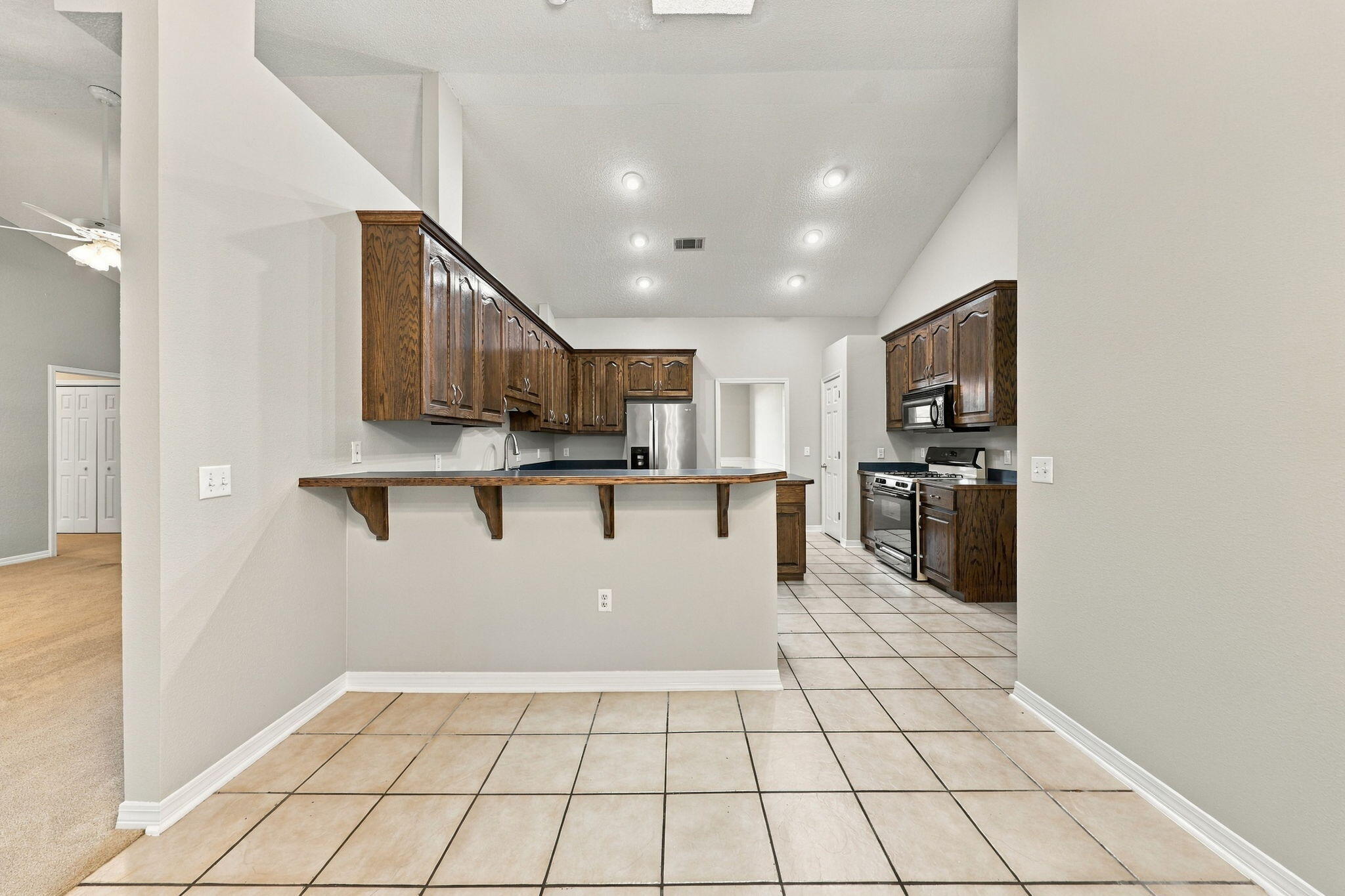 LAKESIDE EAST AMENDED LOT 42 BLK C - Residential