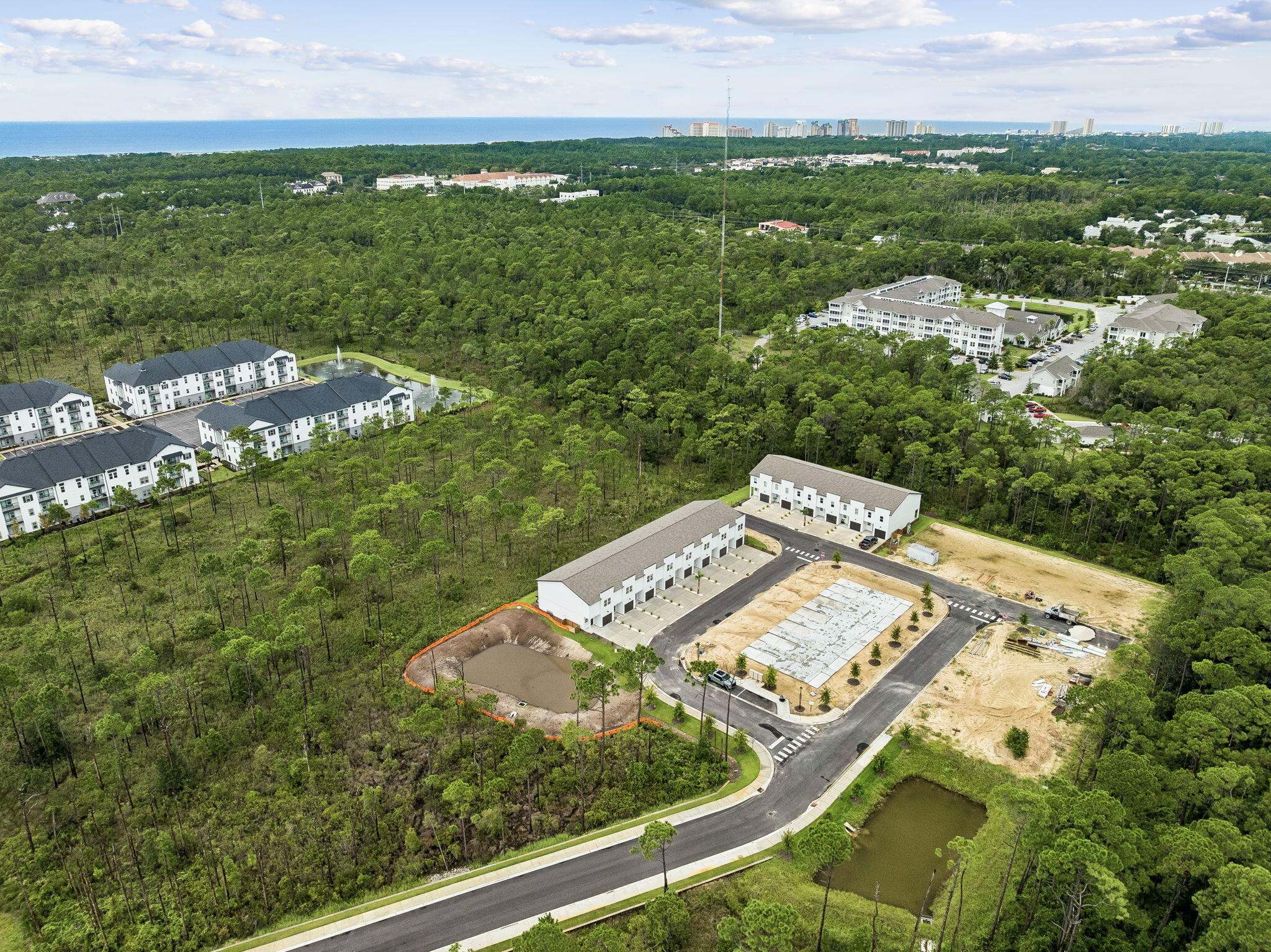 Hidden Pines Townhomes - Residential