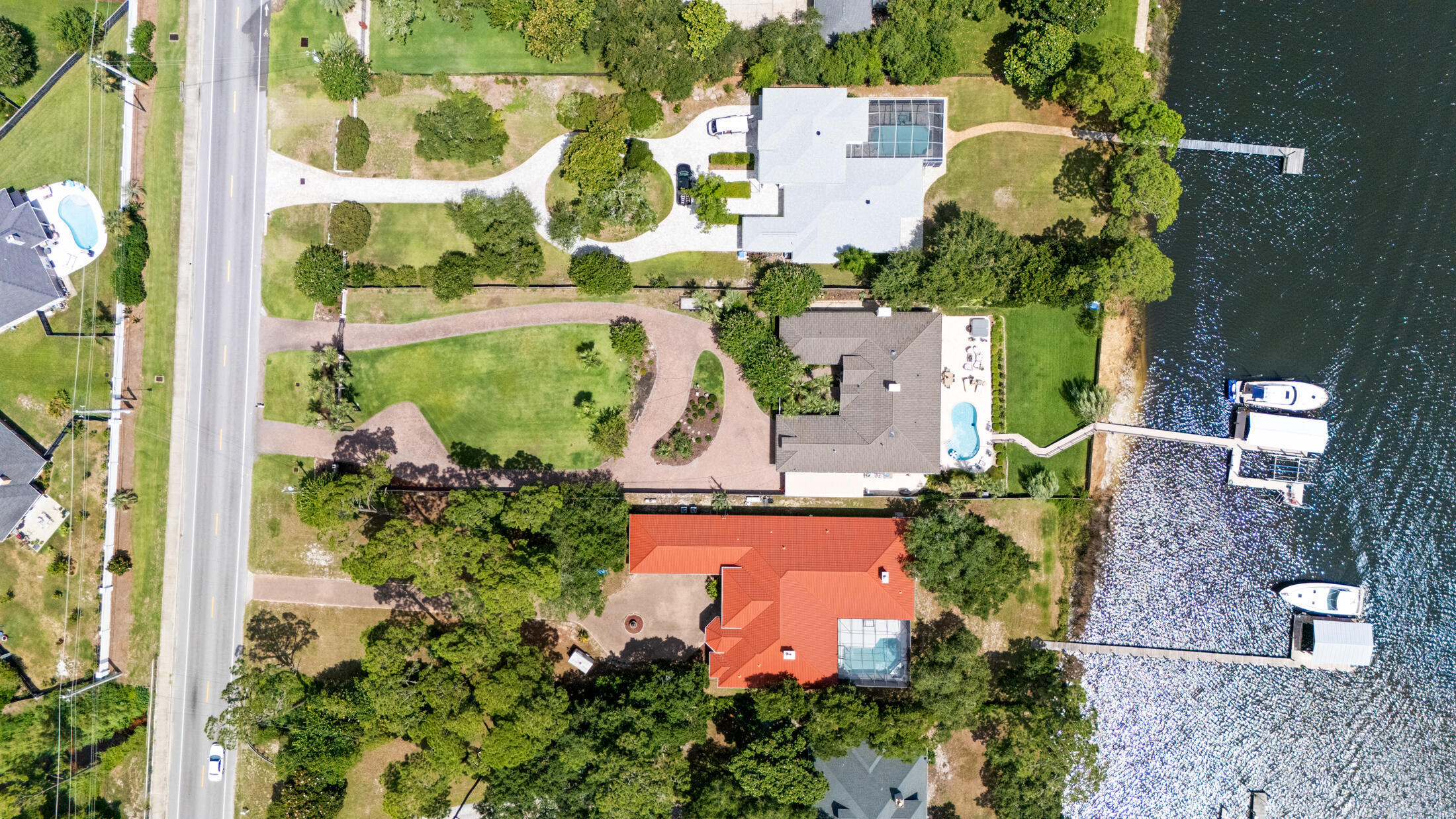 NO RECORDED SUBDIVISION - Residential