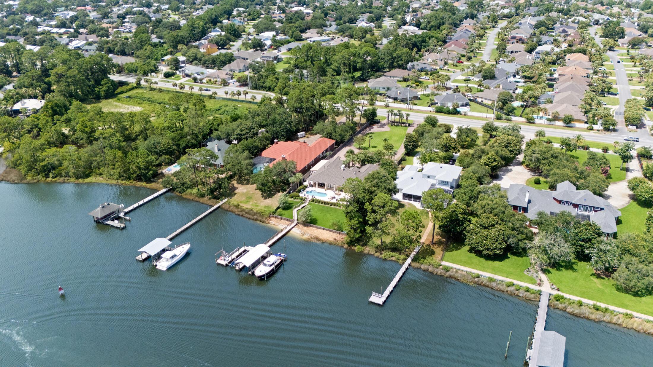 NO RECORDED SUBDIVISION - Residential