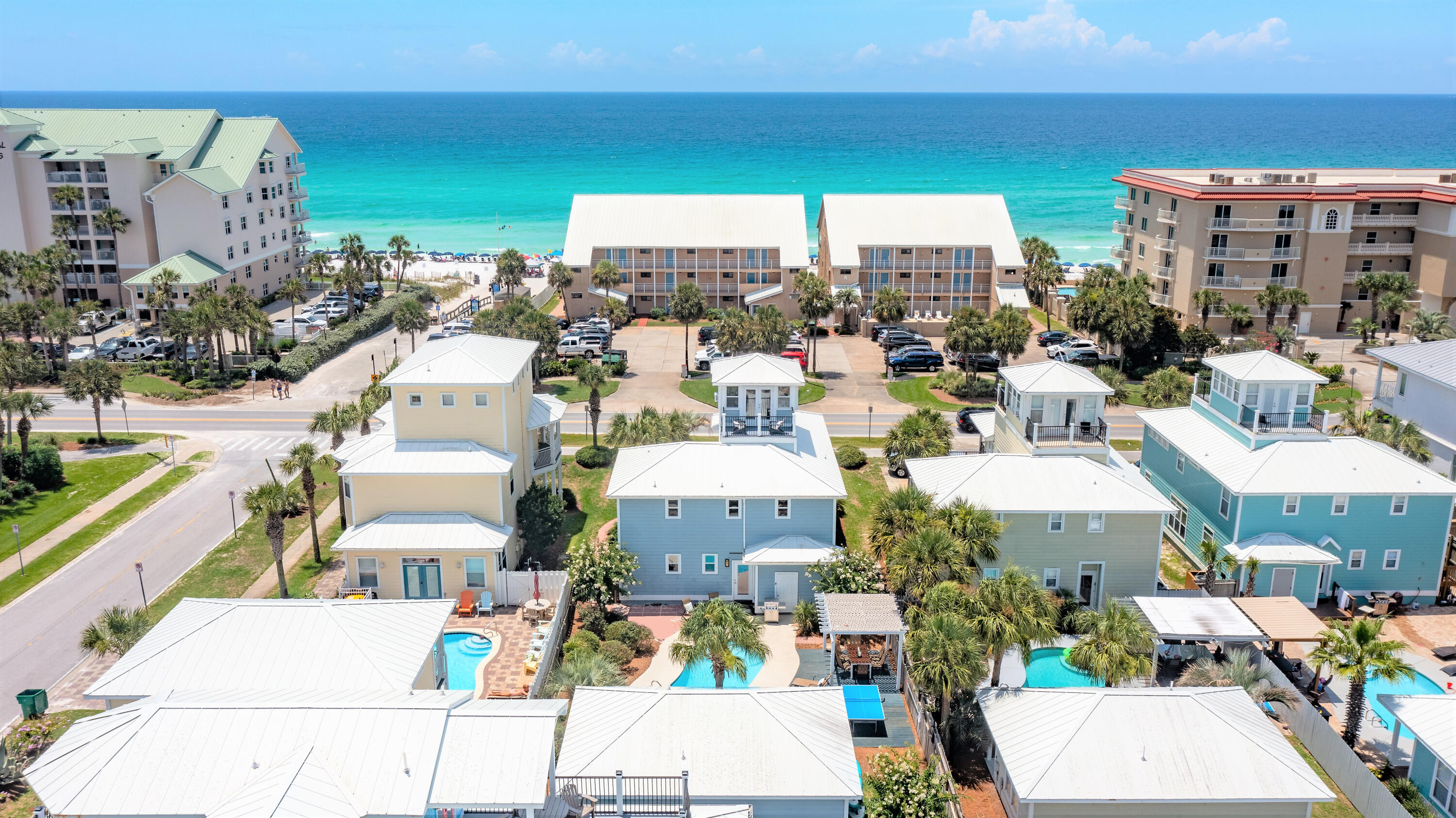 CRYSTAL BEACH - Residential