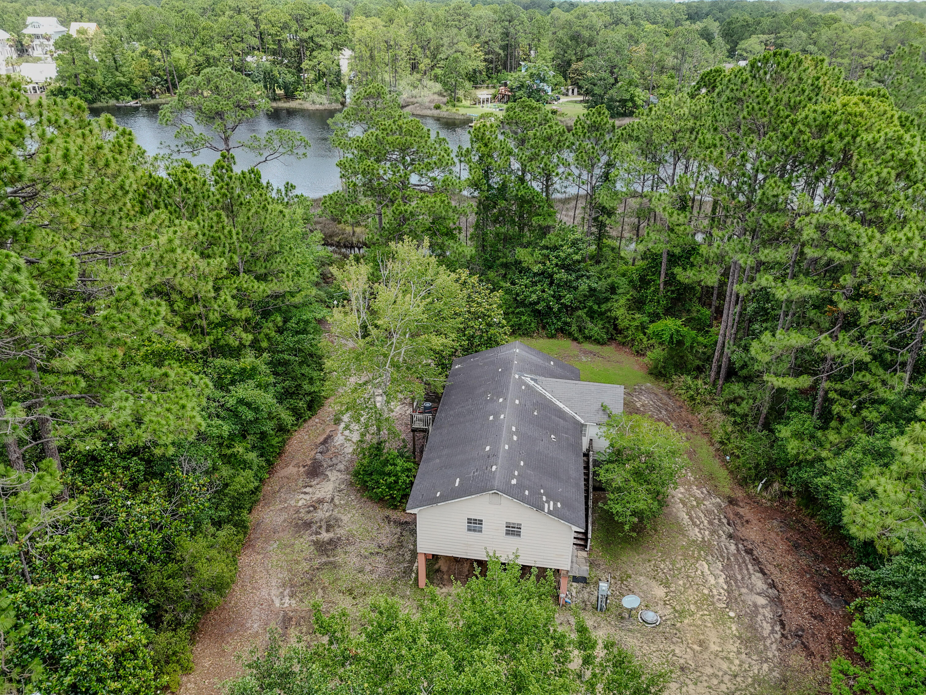 MILLS BAYOU - Residential