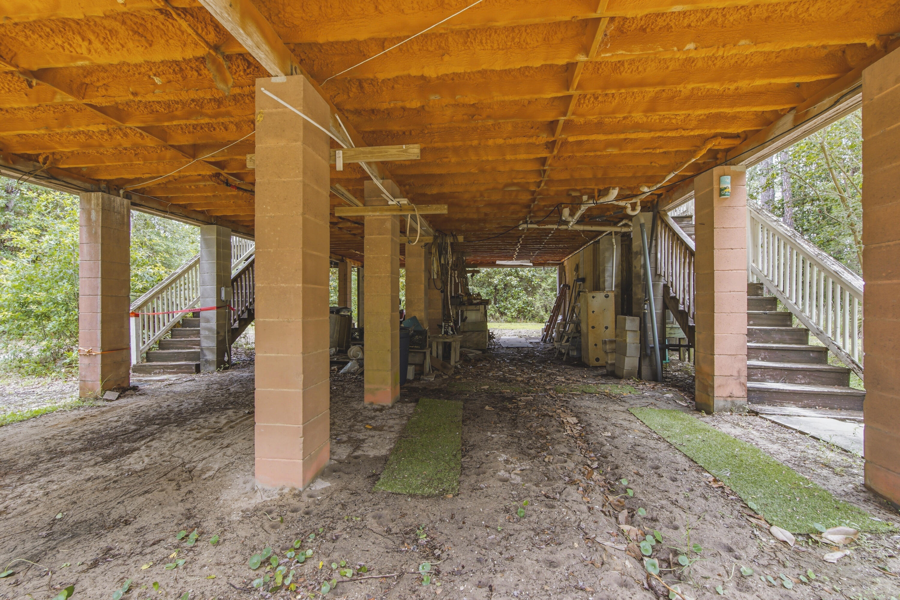MILLS BAYOU - Residential