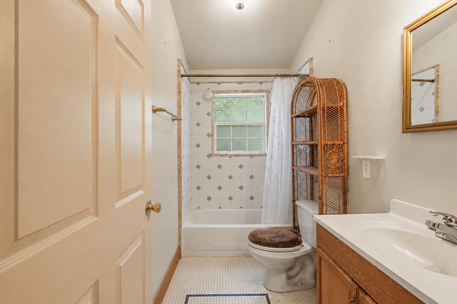 MILLS BAYOU - Residential
