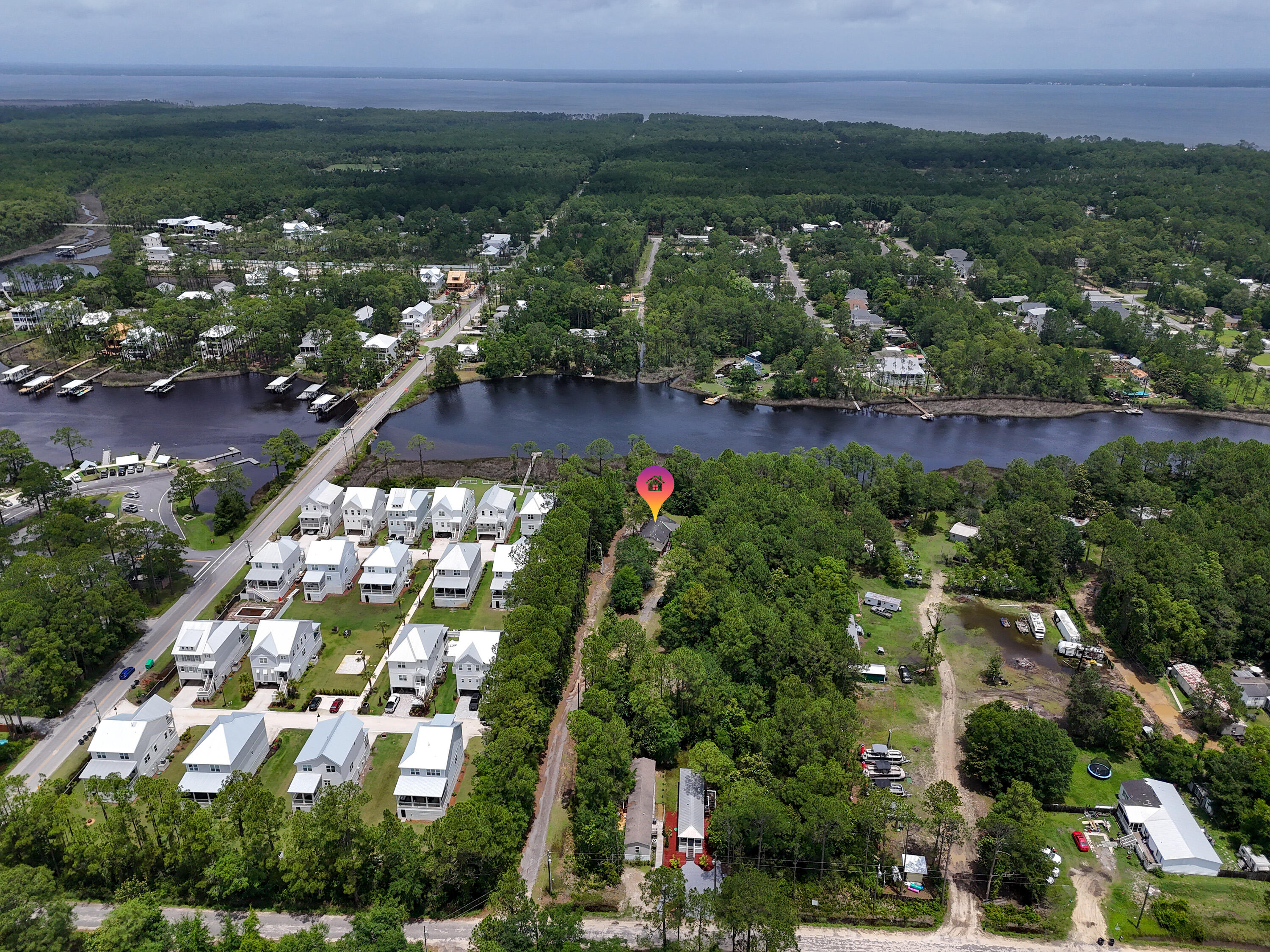 MILLS BAYOU - Residential