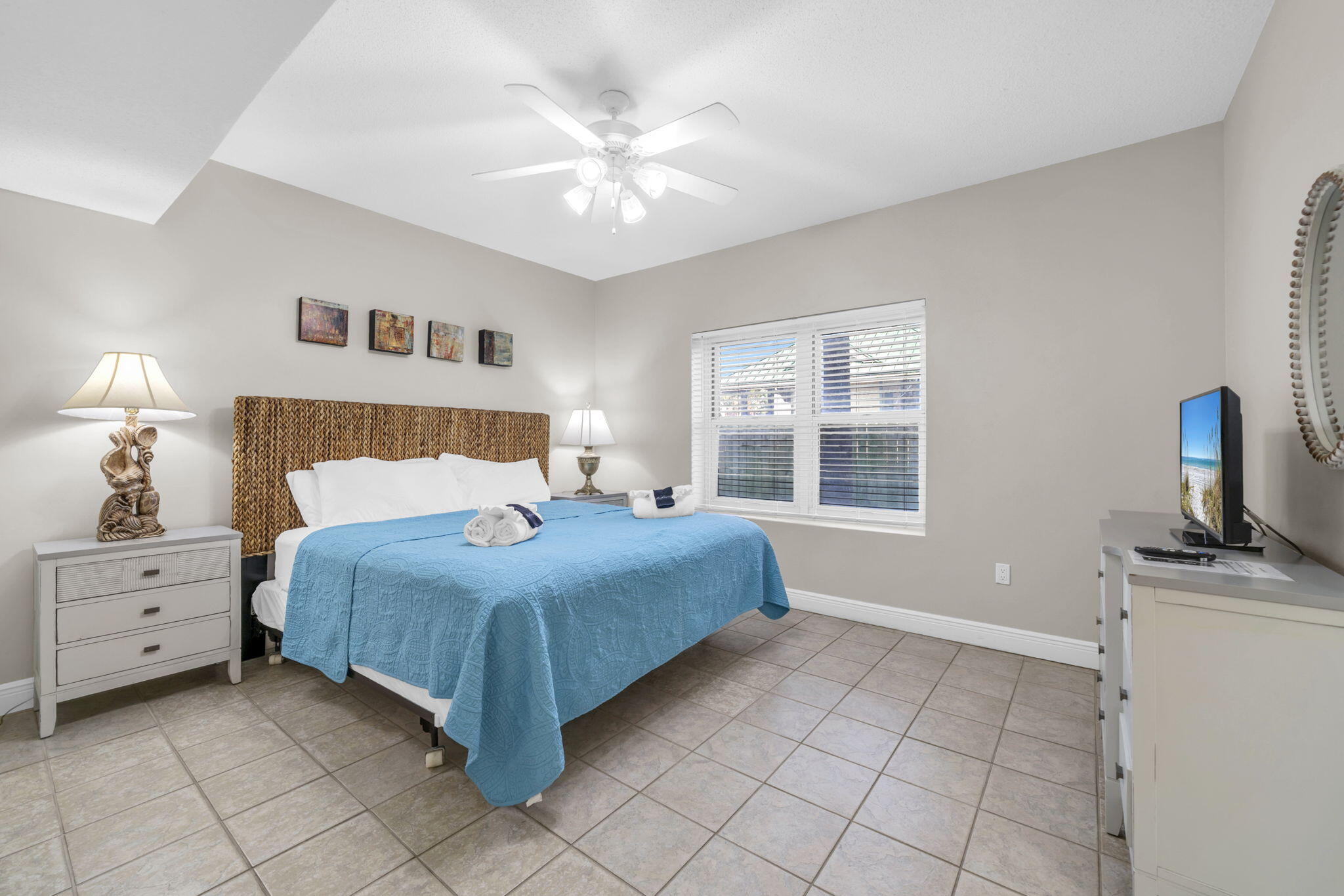 WATERS EDGE - Residential