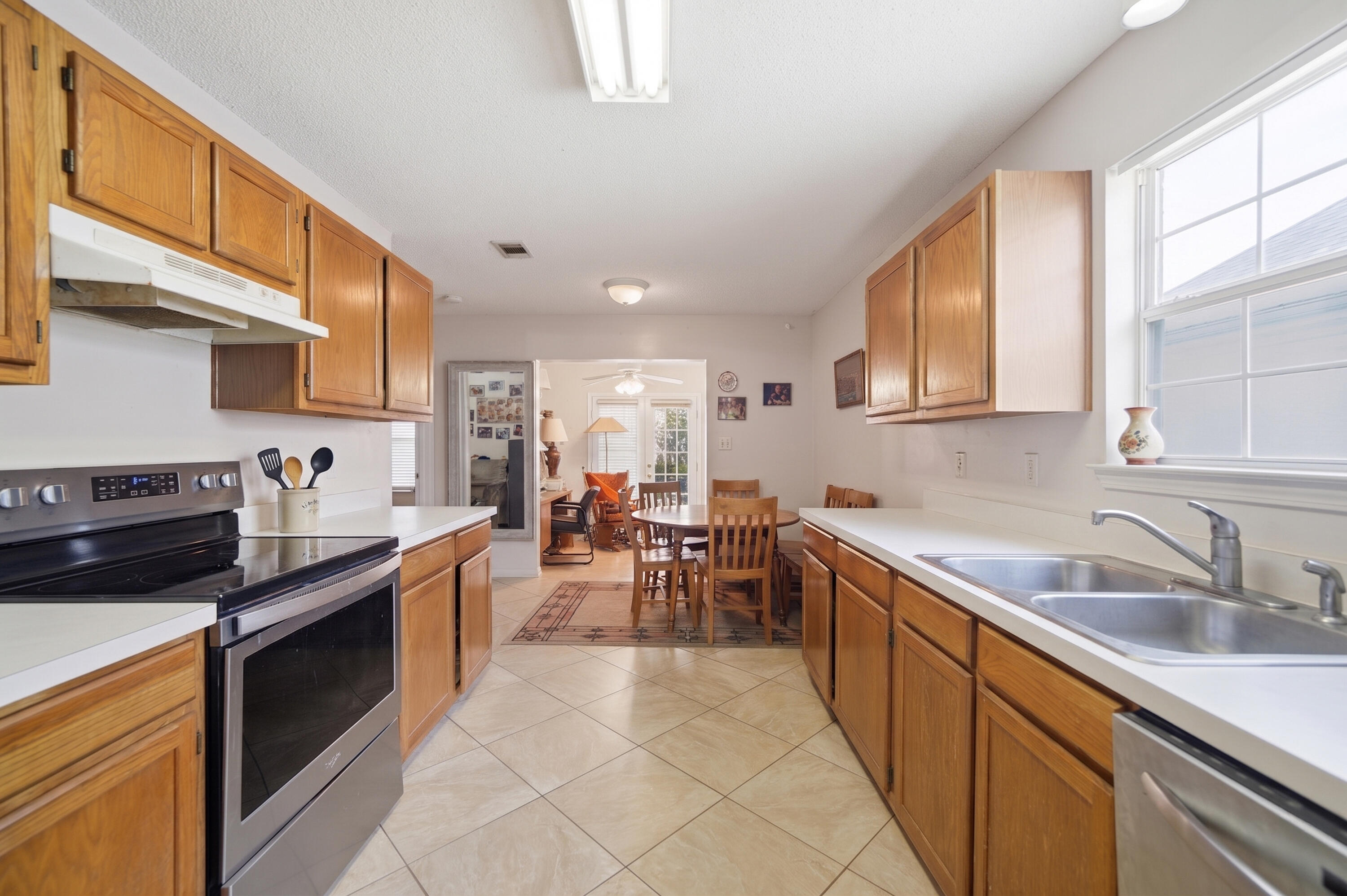 LEGION COVE S/D - Residential