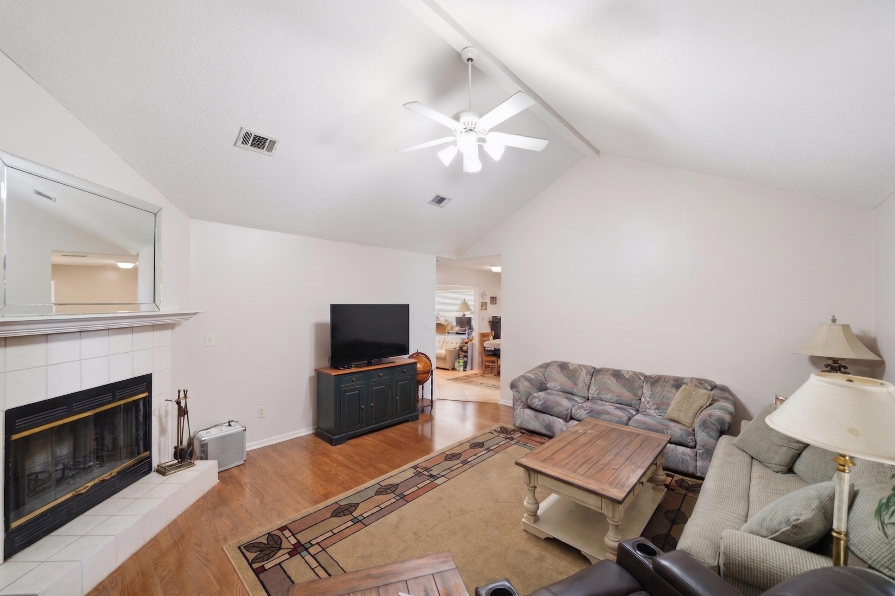 LEGION COVE S/D - Residential