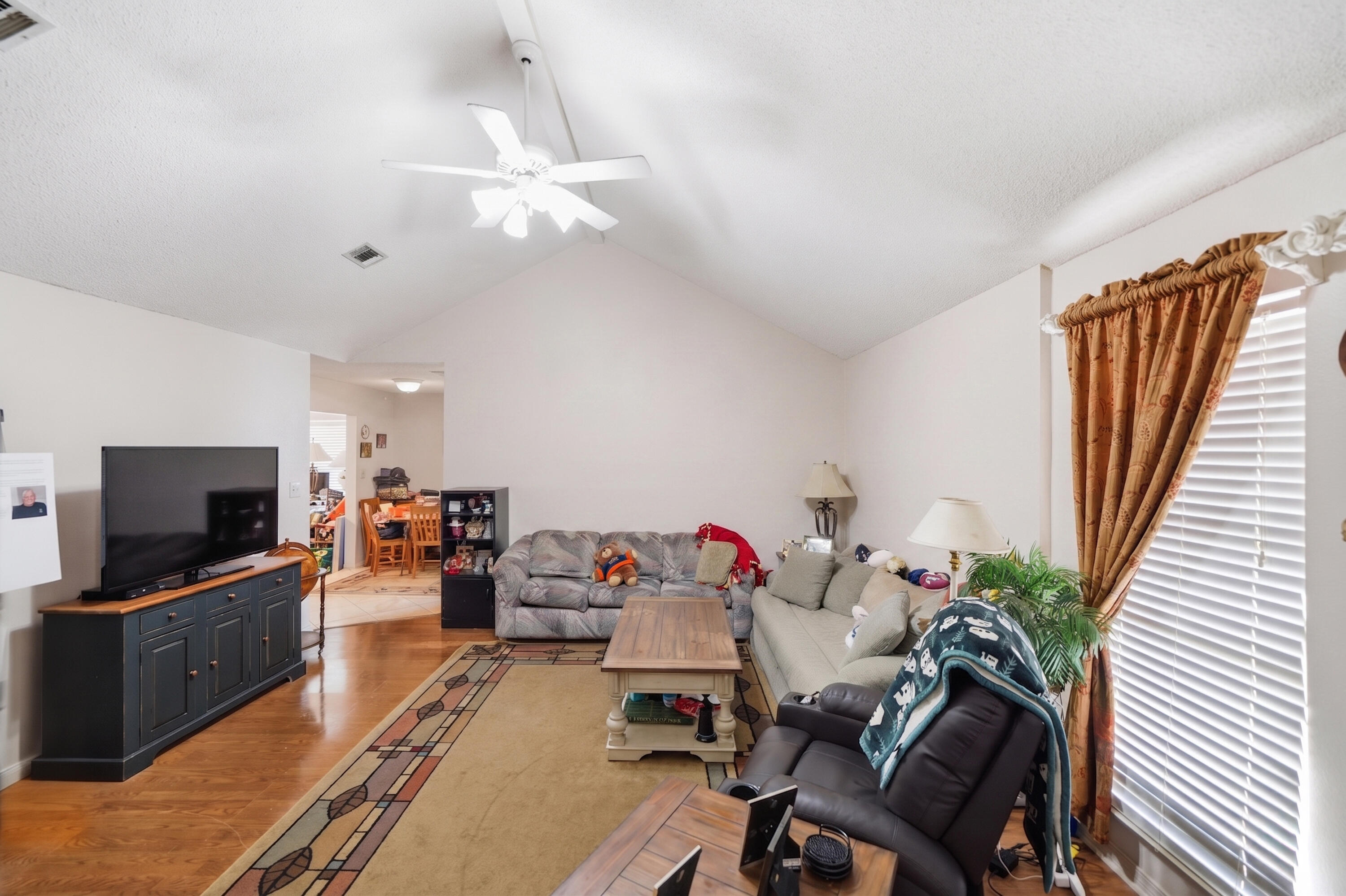LEGION COVE S/D - Residential