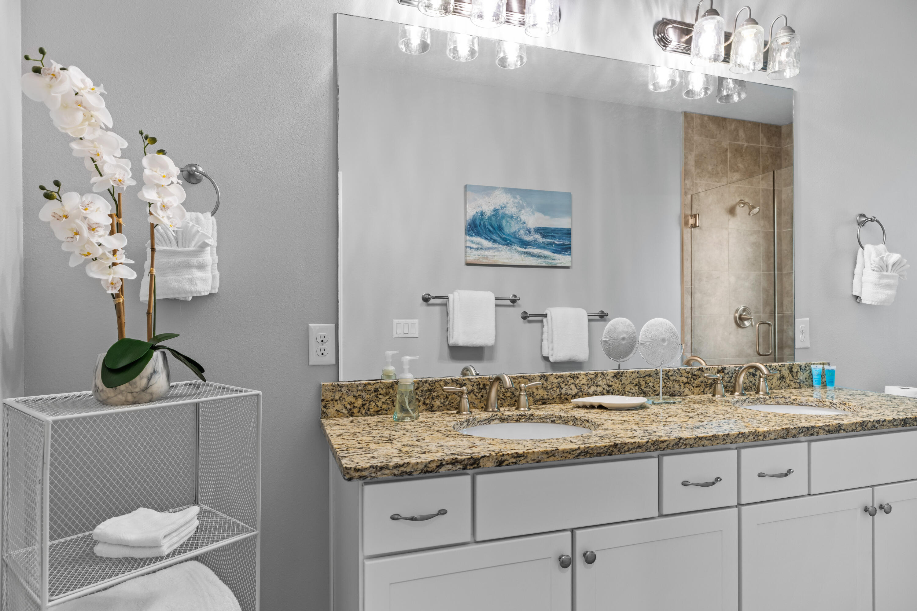 ONE TWENTY FIVE CRYSTAL BEACH DRIVE - Residential