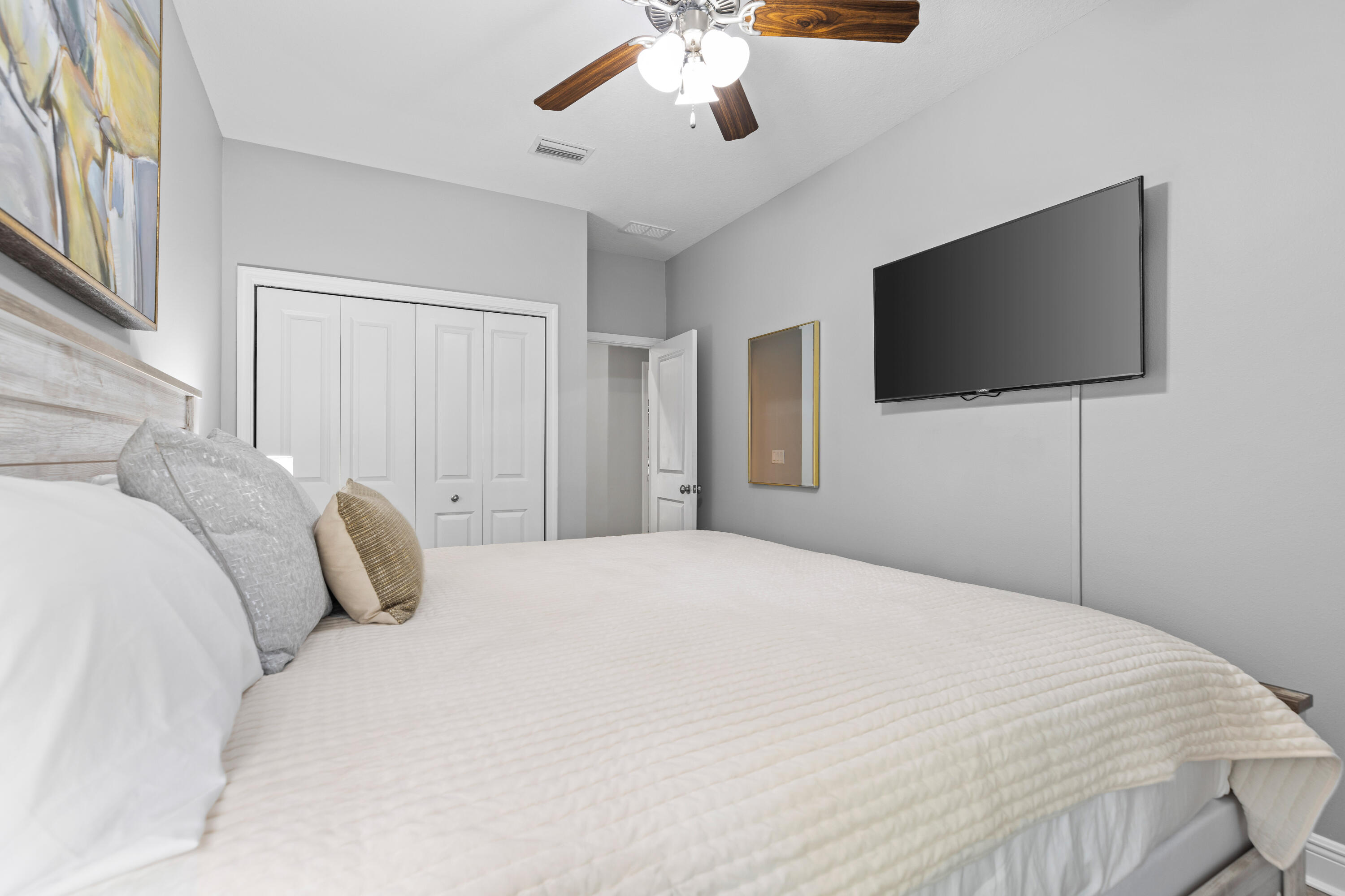 ONE TWENTY FIVE CRYSTAL BEACH DRIVE - Residential