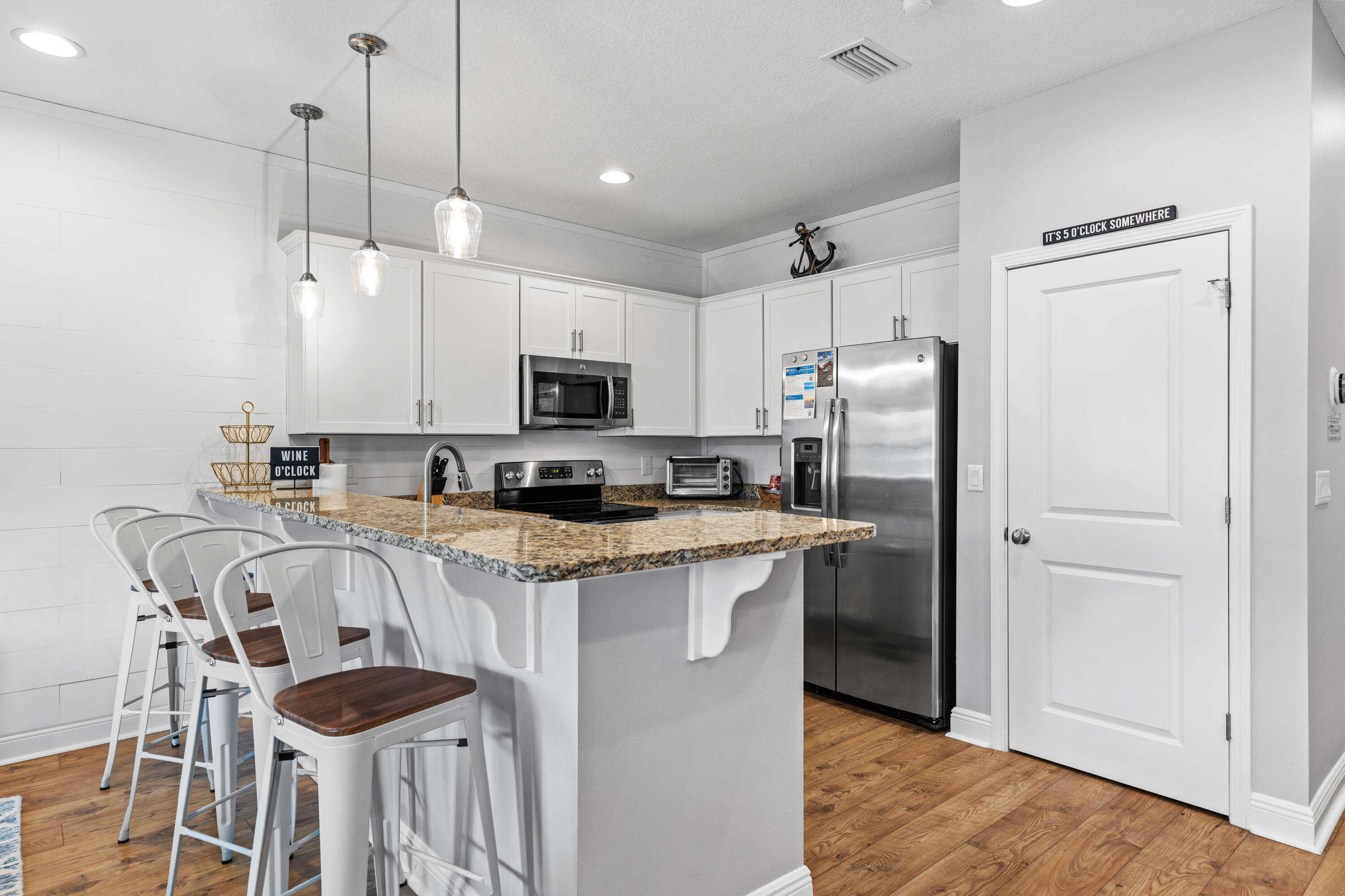 ONE TWENTY FIVE CRYSTAL BEACH DRIVE - Residential