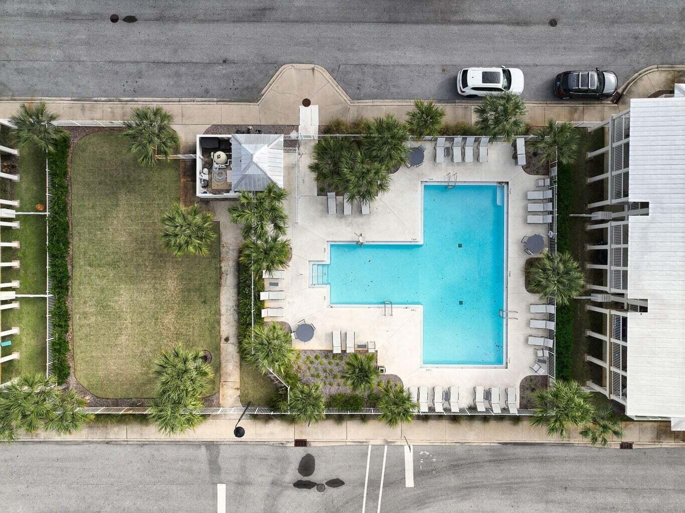 ONE TWENTY FIVE CRYSTAL BEACH DRIVE - Residential