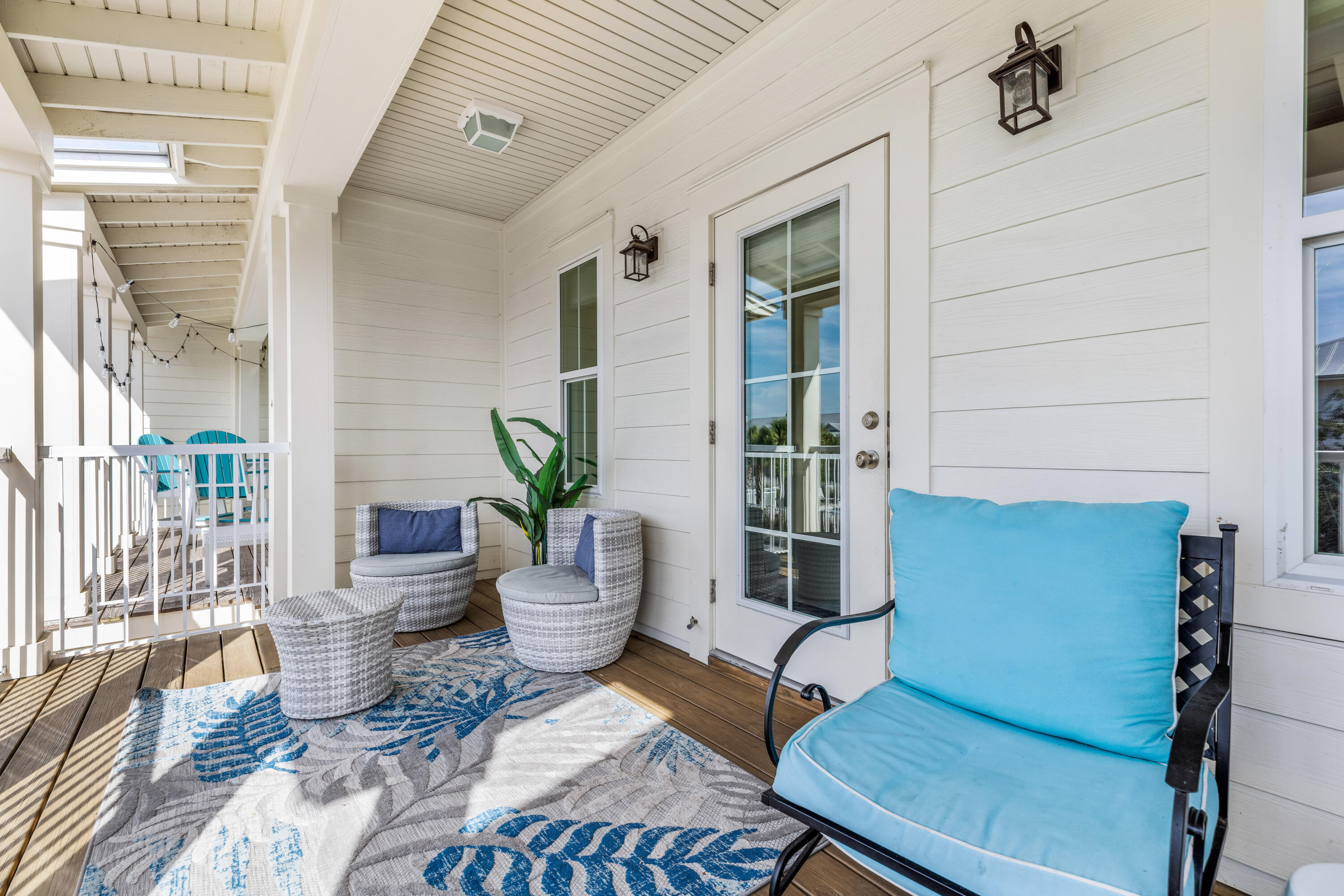 ONE TWENTY FIVE CRYSTAL BEACH DRIVE - Residential