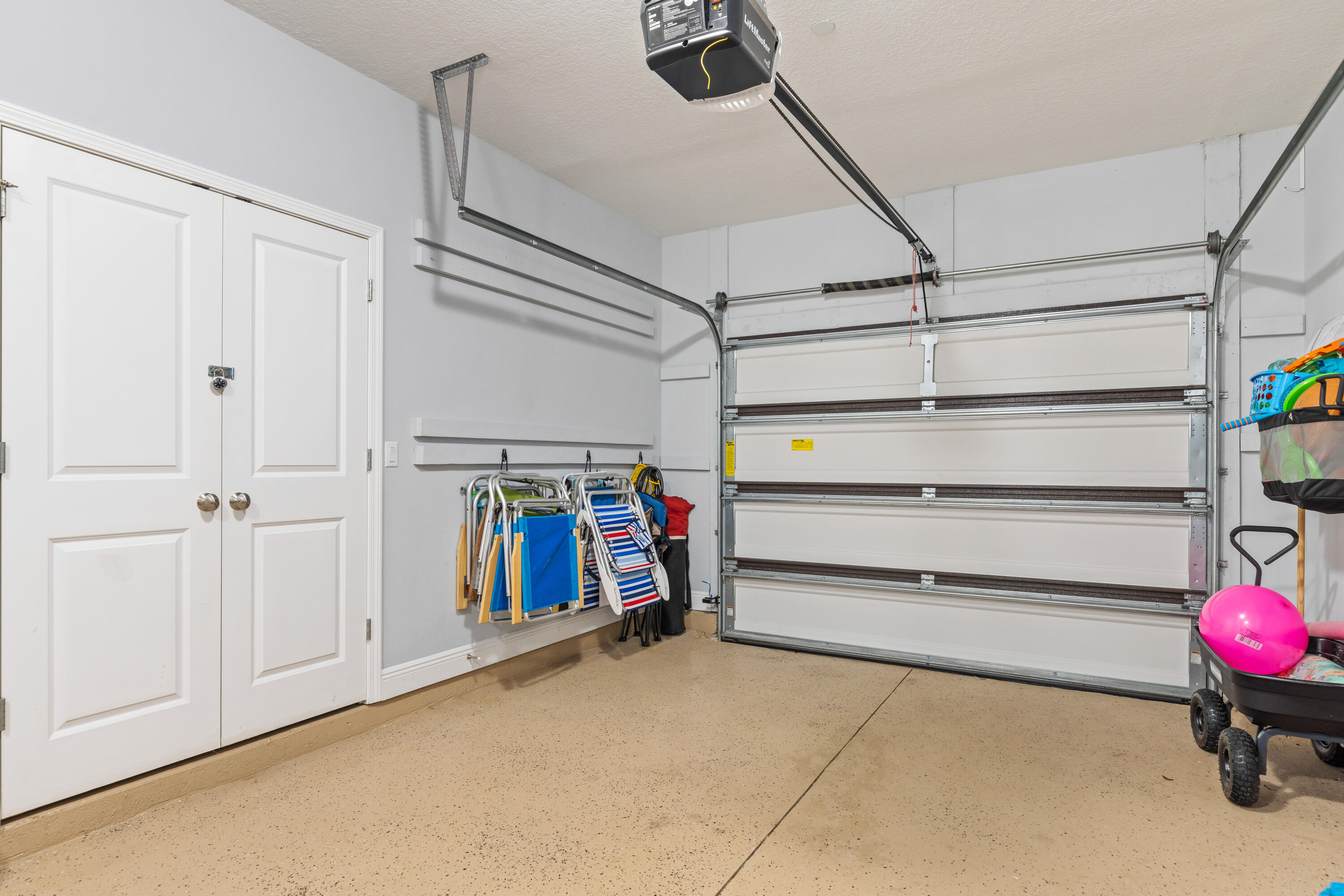 ONE TWENTY FIVE CRYSTAL BEACH DRIVE - Residential