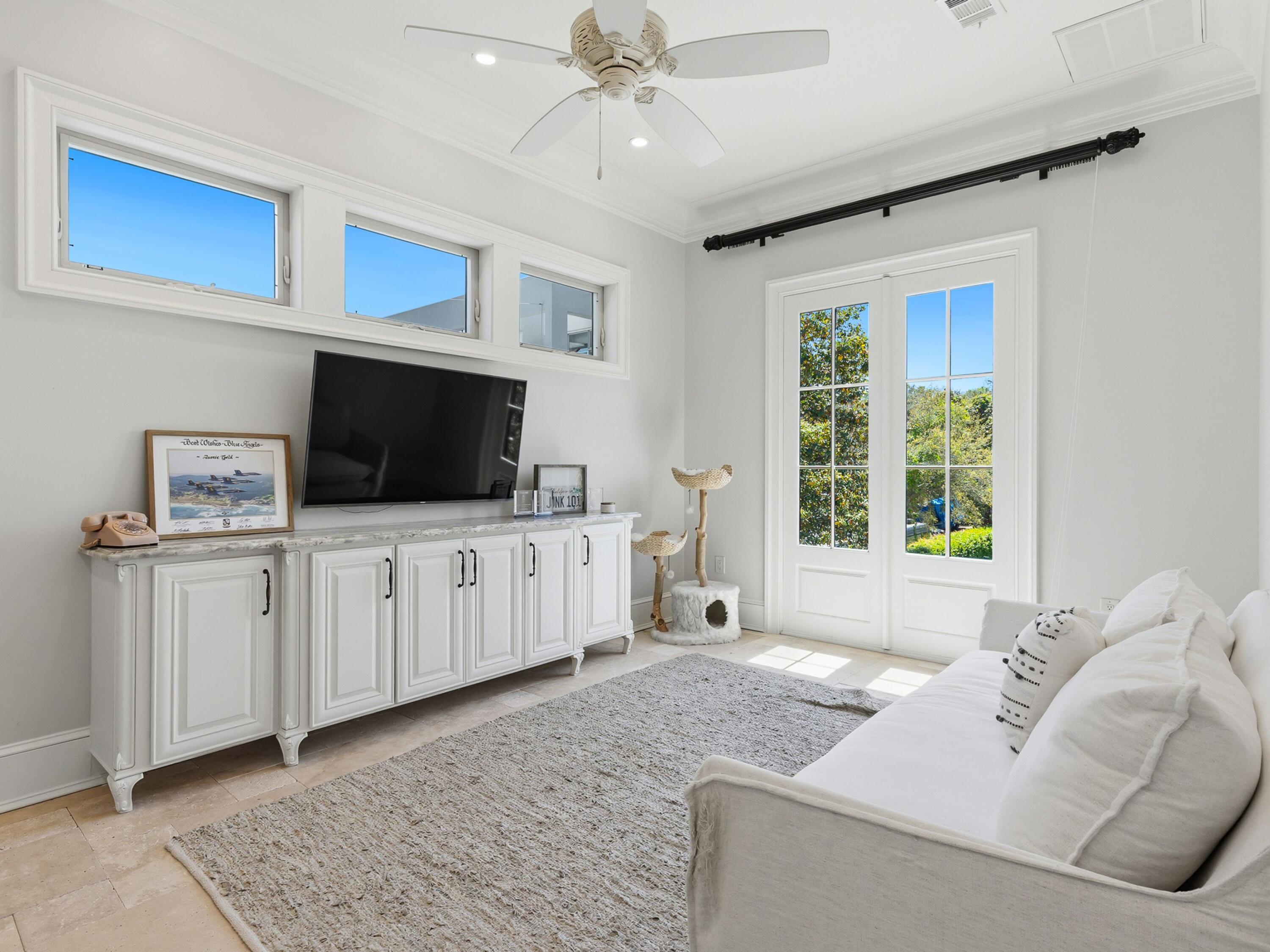 Cobbs Point - Residential