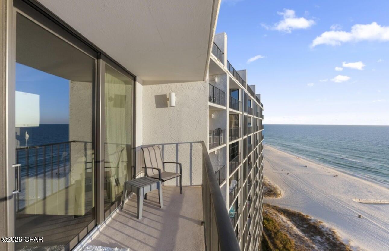 EDGEWATER TOWER 3 - Residential