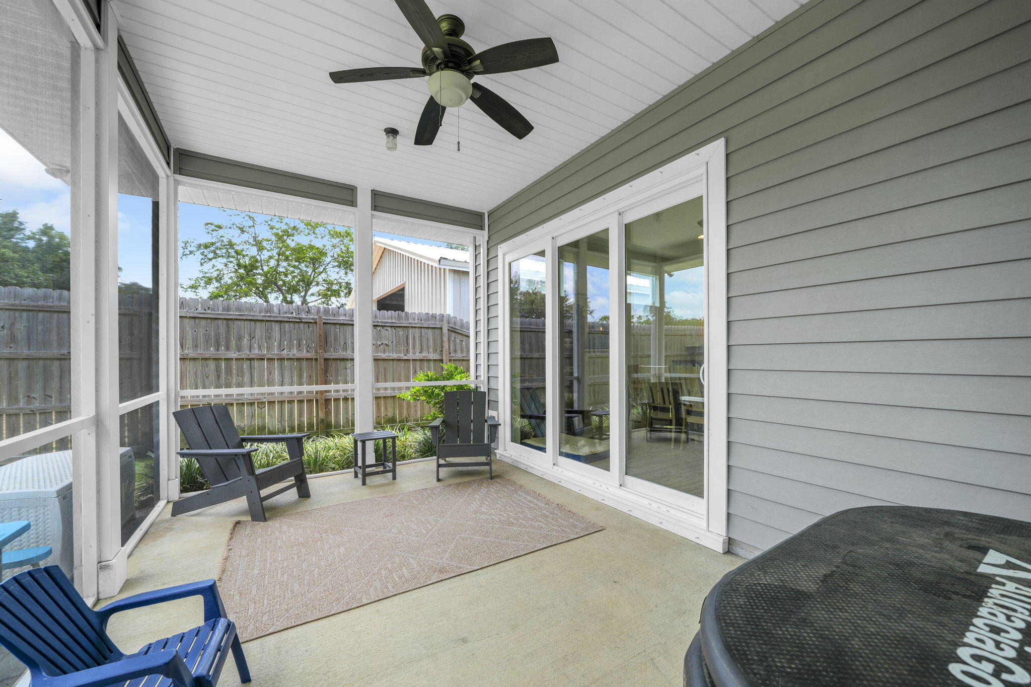VILLA TASSO TOWN OF - Residential