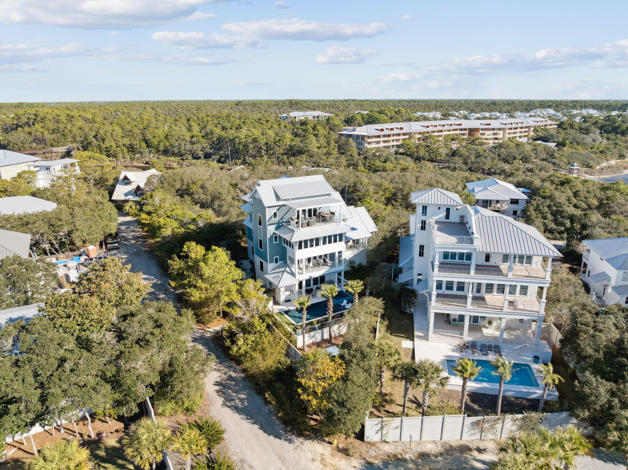 BLUE MOUNTAIN BEACH - Residential