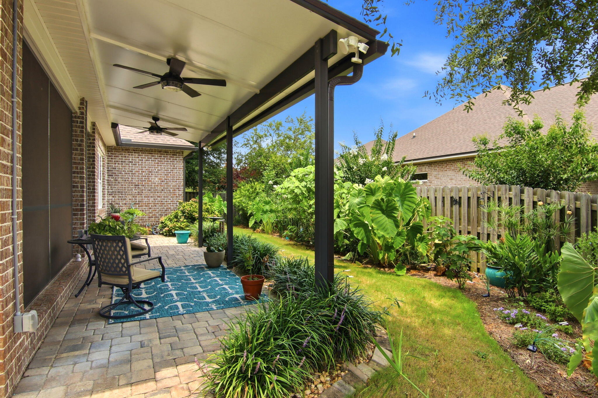 HAMMOCK BAY - Residential