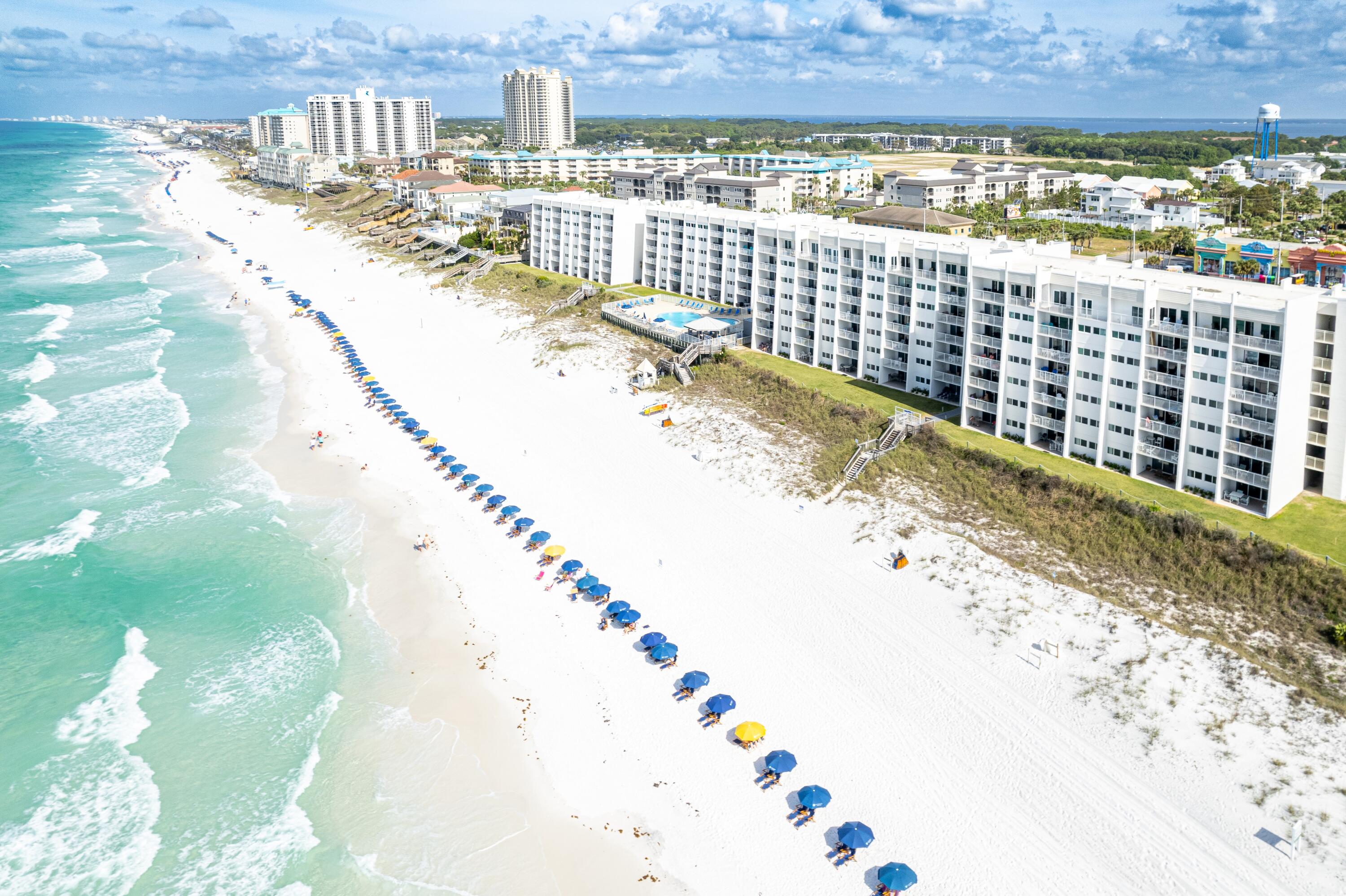 BEACH HOUSE CONDO PH 2 - Residential