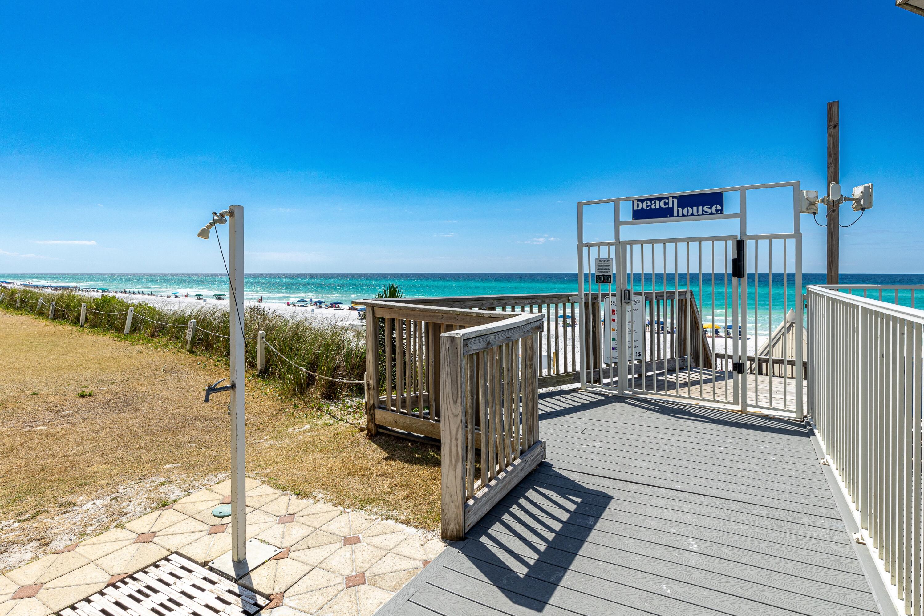 BEACH HOUSE CONDO PH 2 - Residential