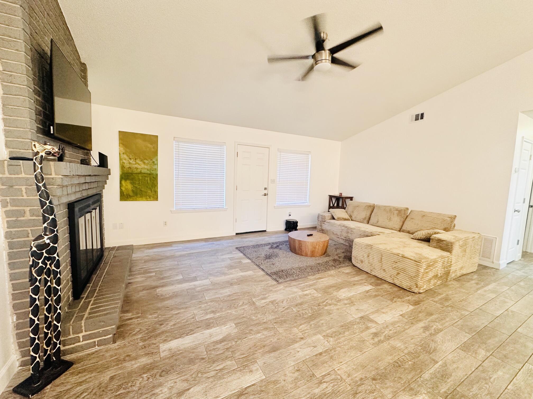 INDIAN OAKS - Residential