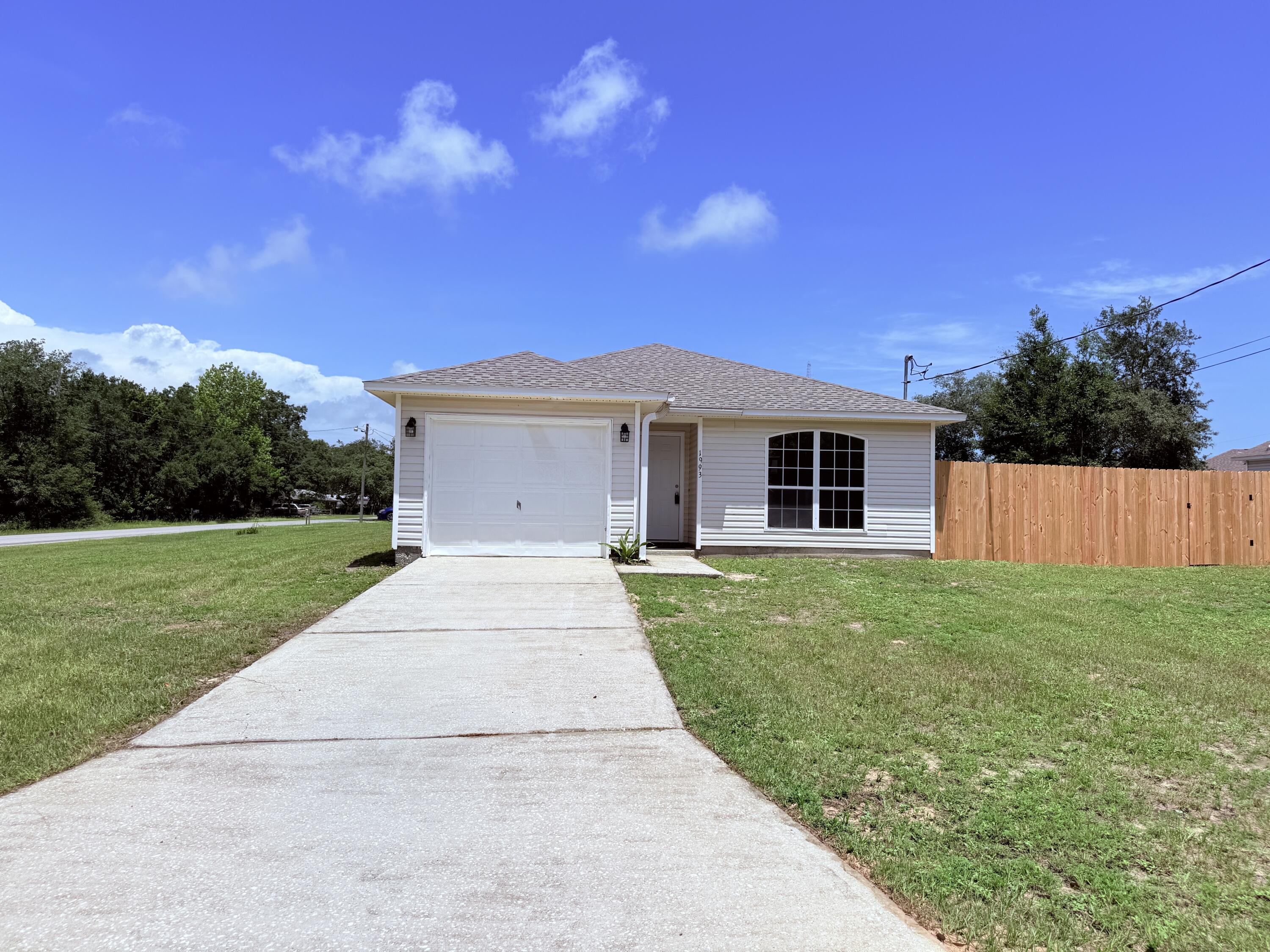 EAST BAY HEIGHTS - Residential