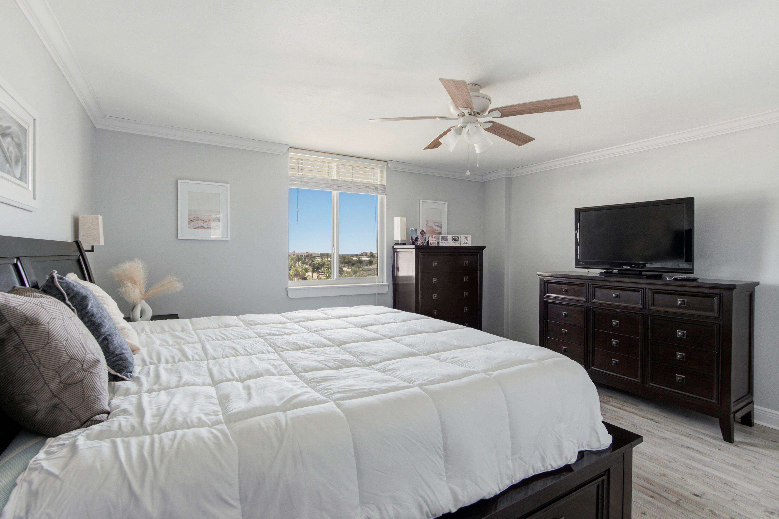 DOLPHIN POINT CONDO - Residential