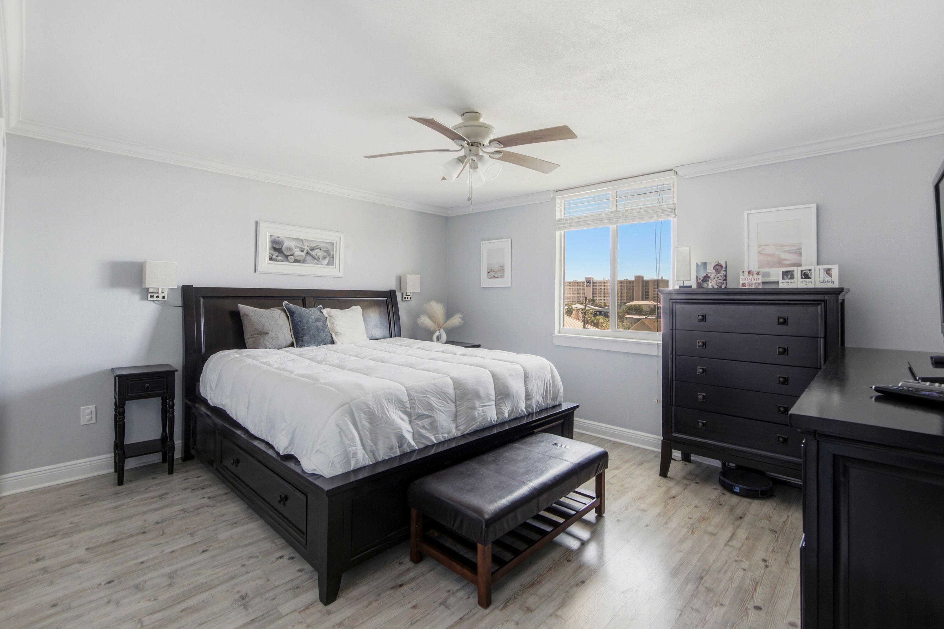 DOLPHIN POINT CONDO - Residential