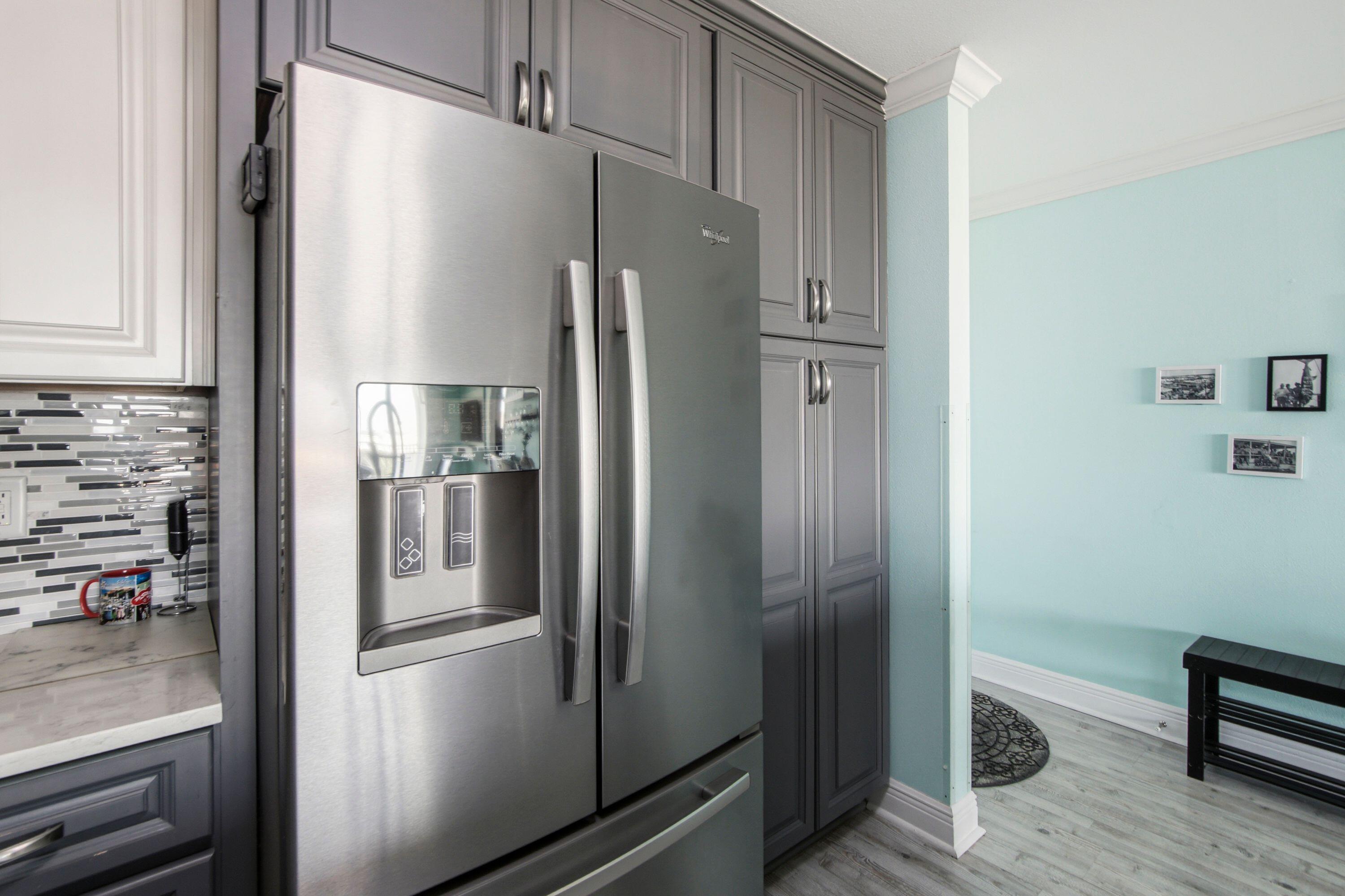 DOLPHIN POINT CONDO - Residential