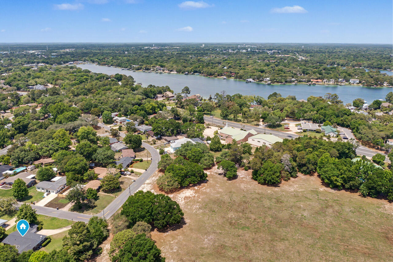 BAYOU WOODS - Residential