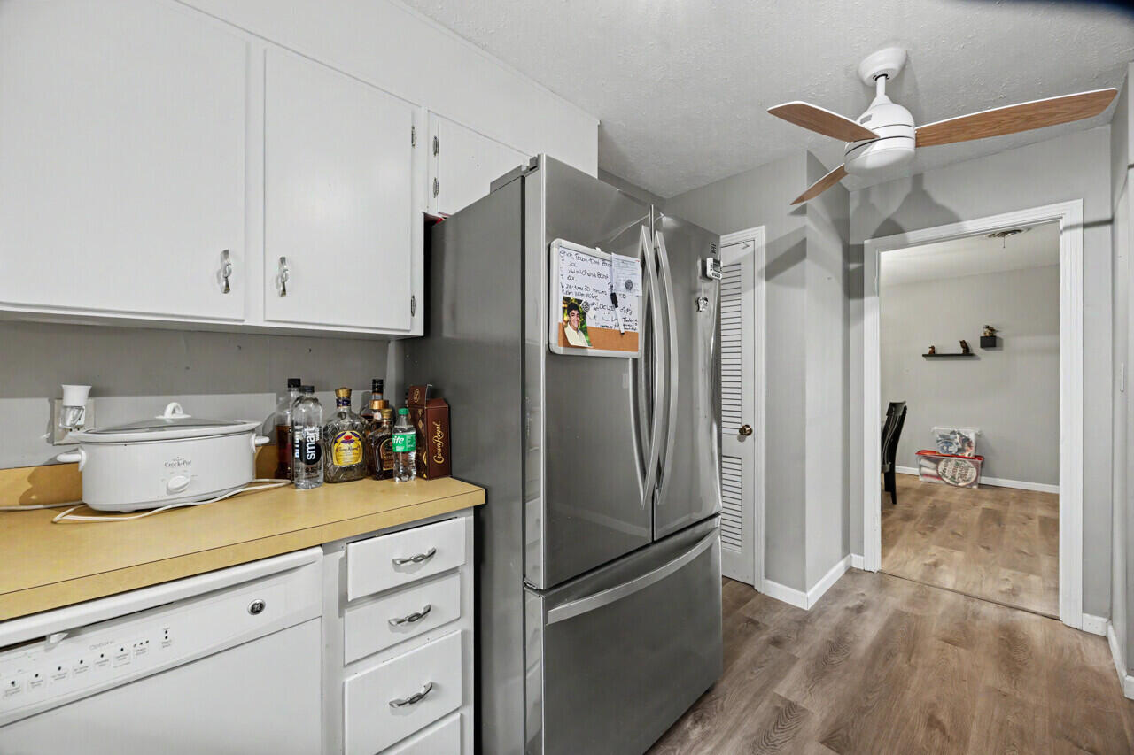 BAYOU WOODS - Residential