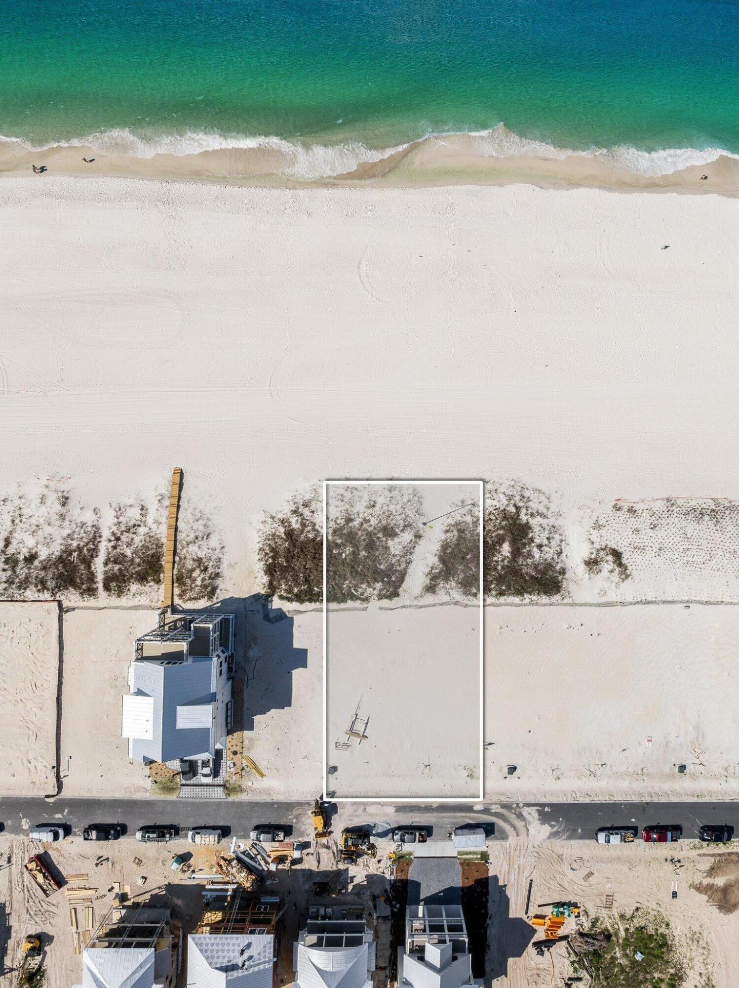 Hadley's Beach - Land