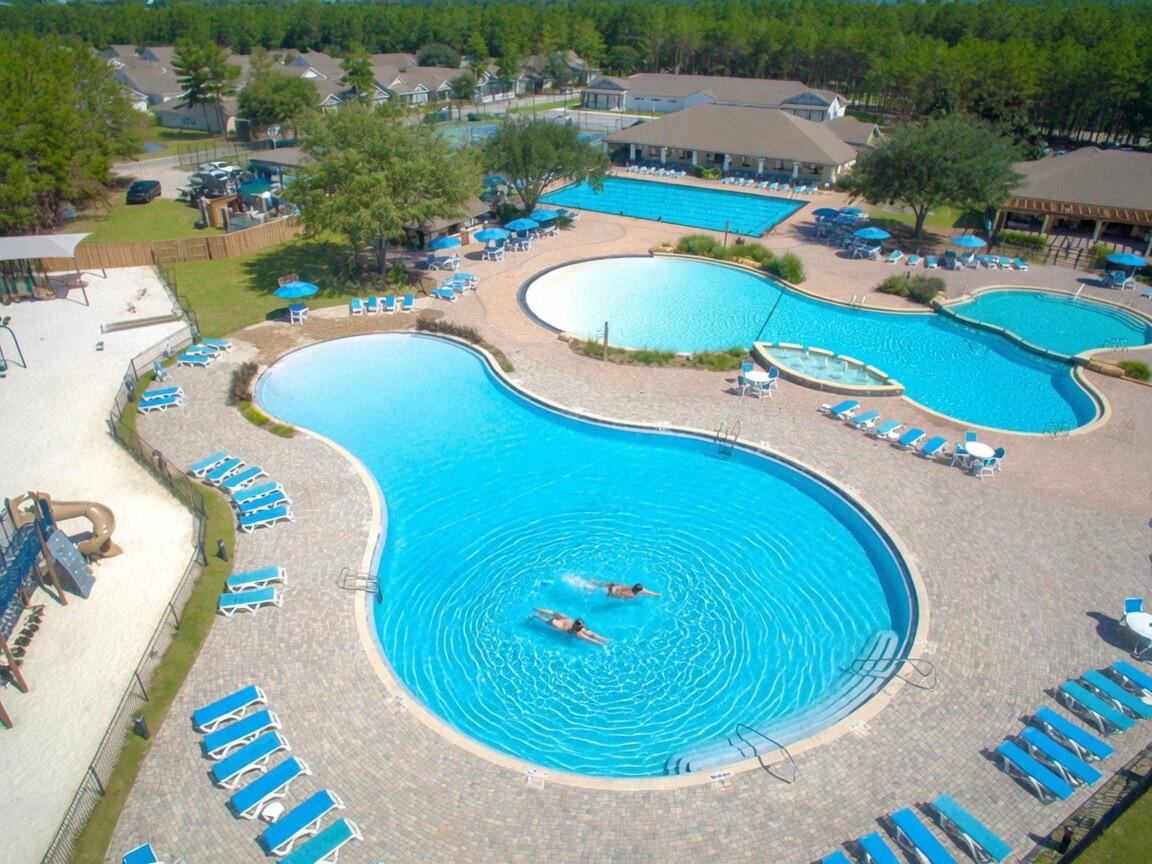 HAMMOCK BAY - Residential