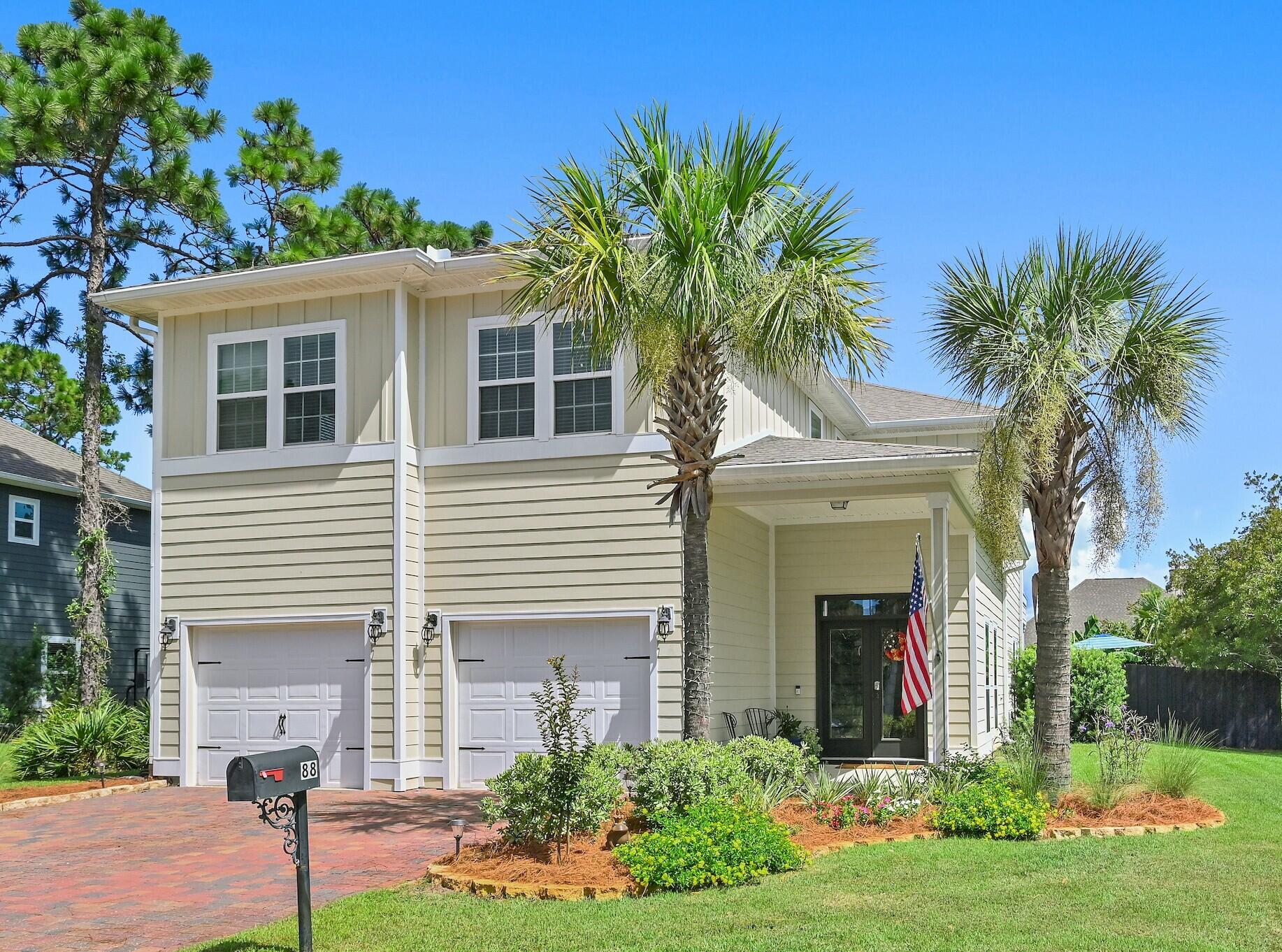 Mussett Bayou Manor - Residential